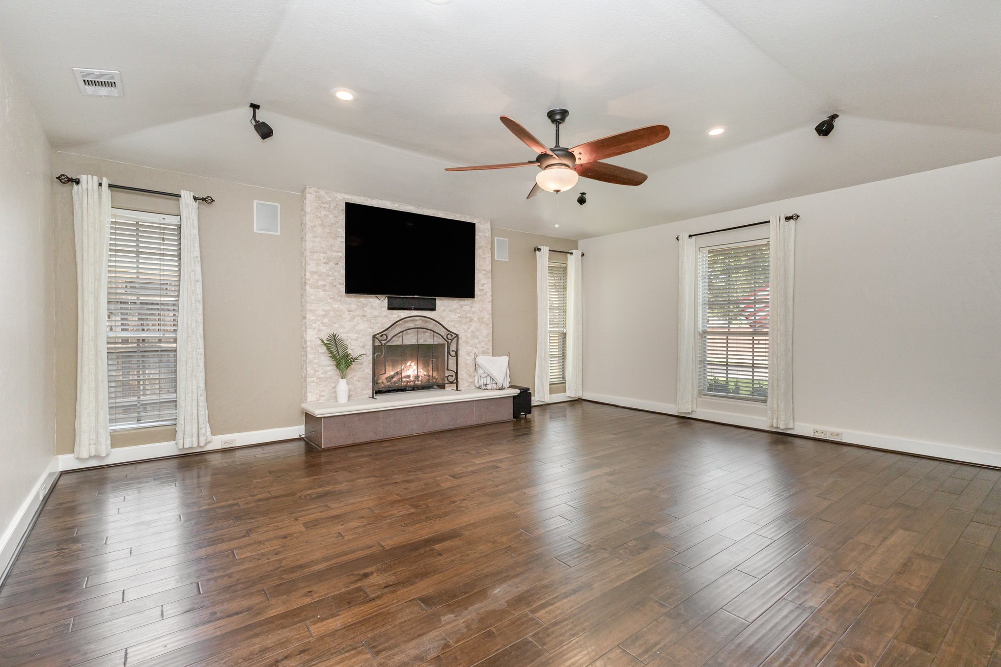 708 Mount Vernon Drive