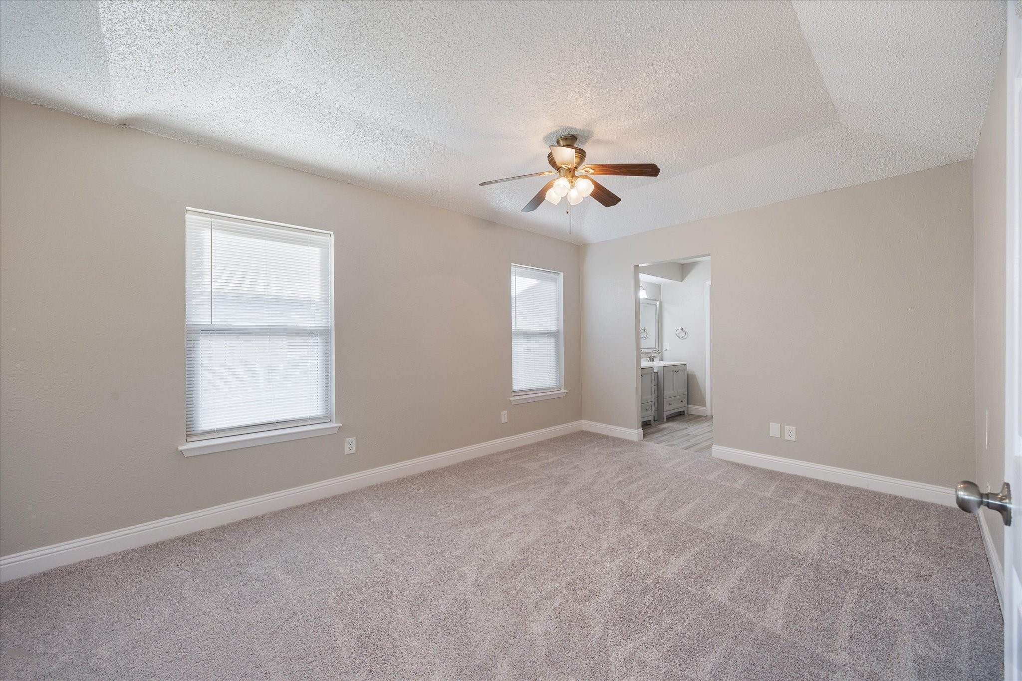 319 Southerland Avenue