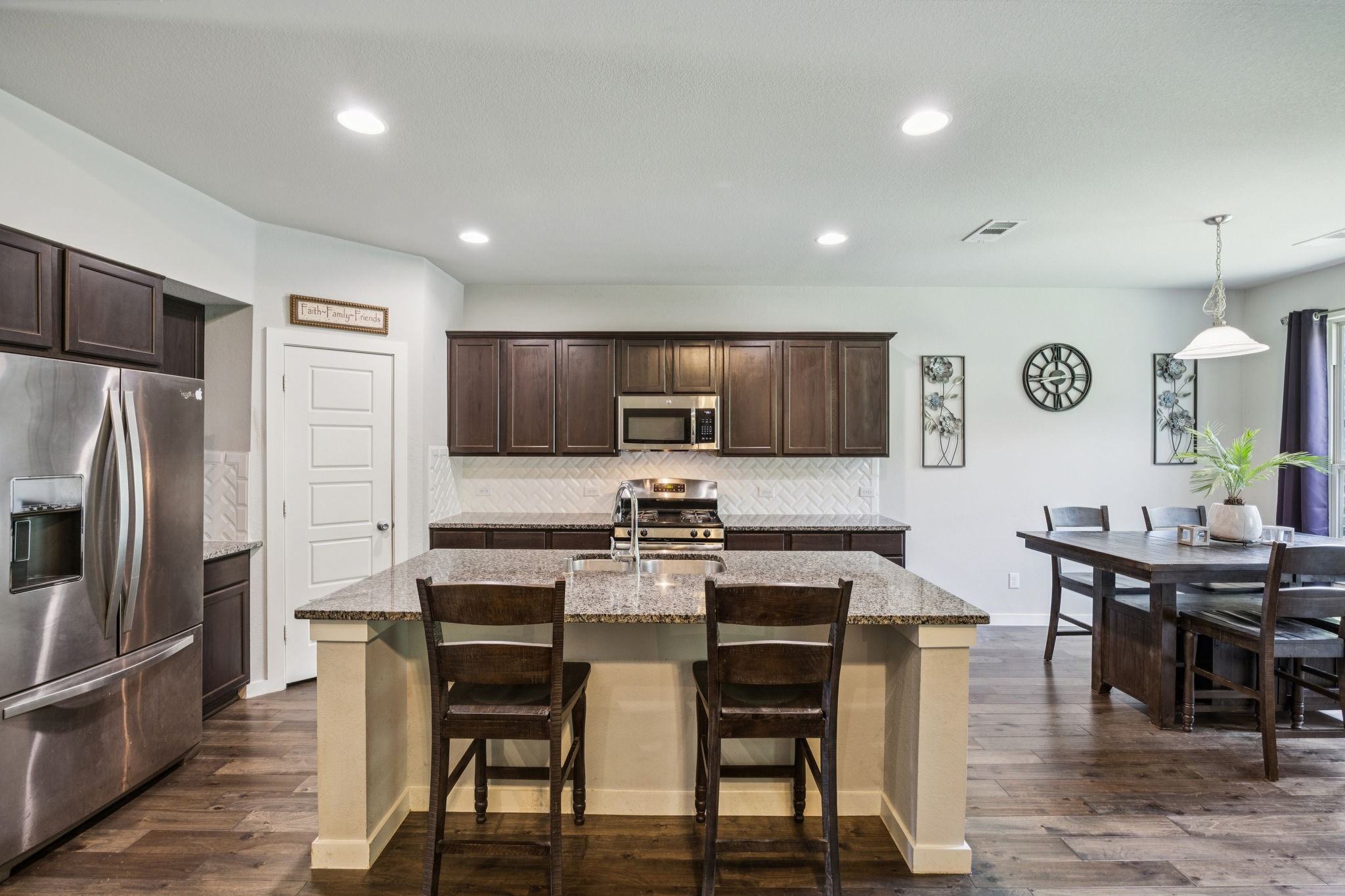 1620 Trail Side Road