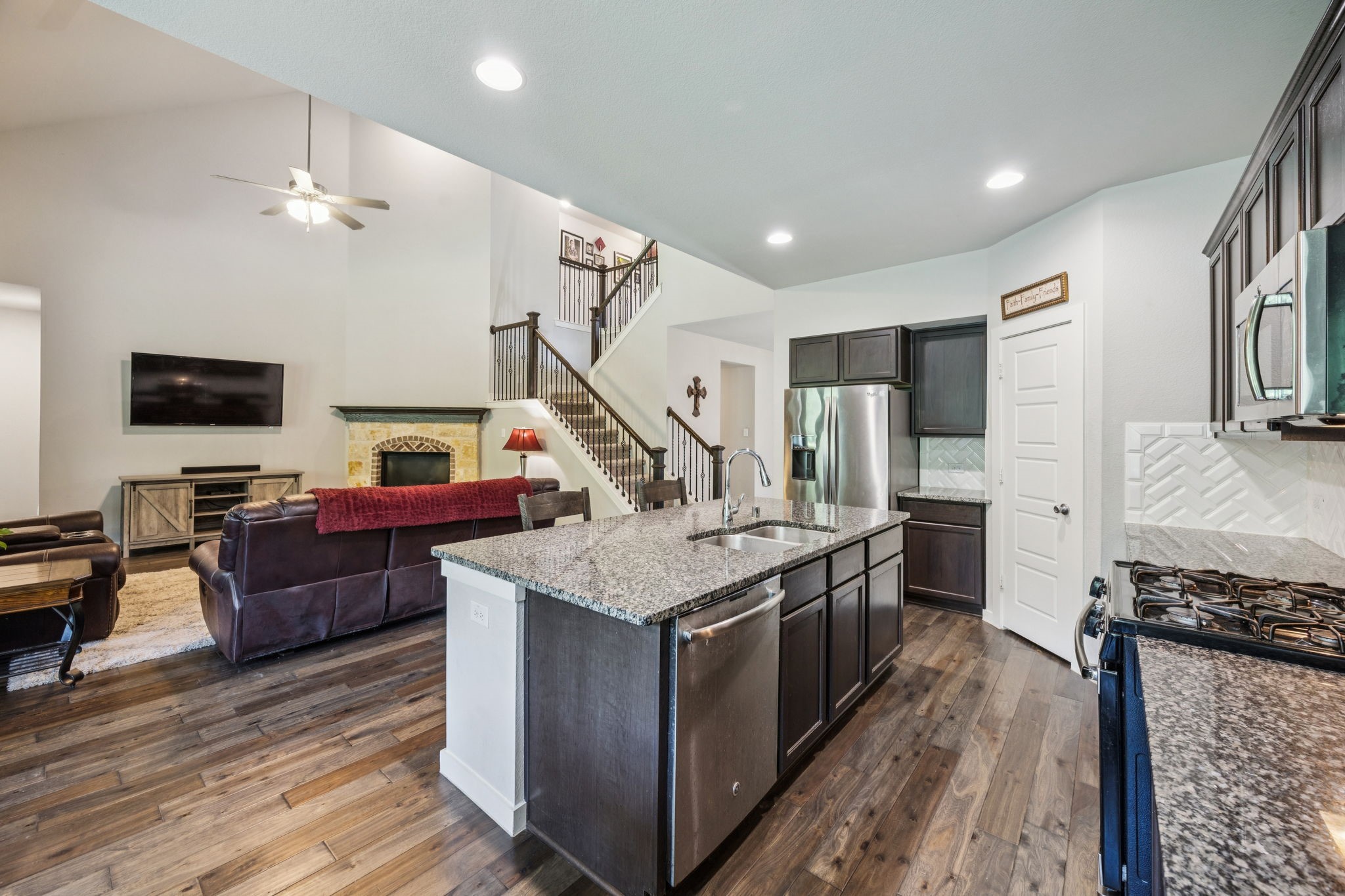 1620 Trail Side Road