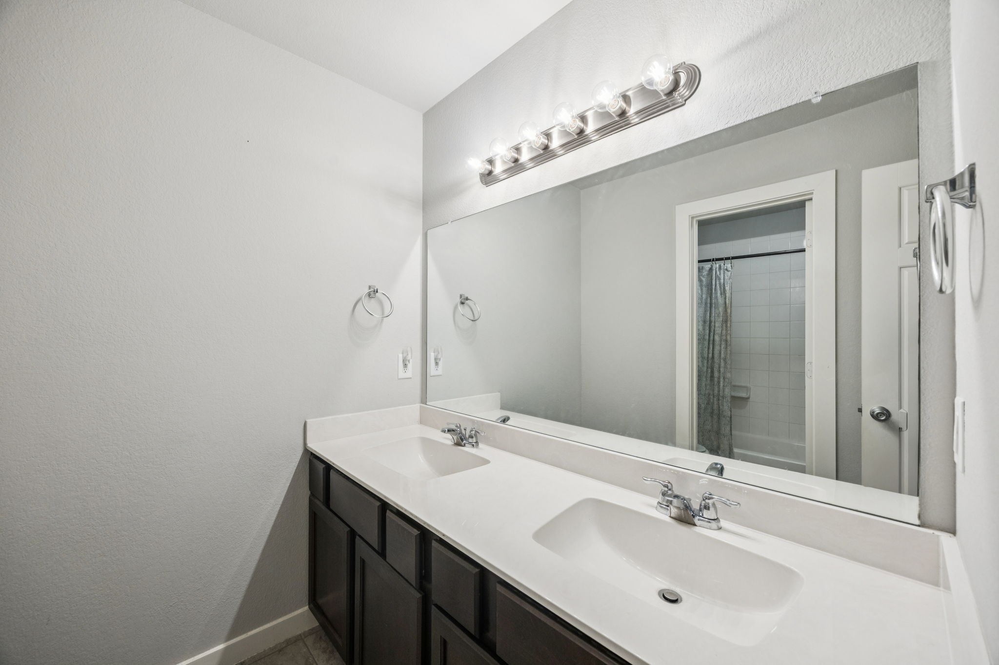 1620 Trail Side Road