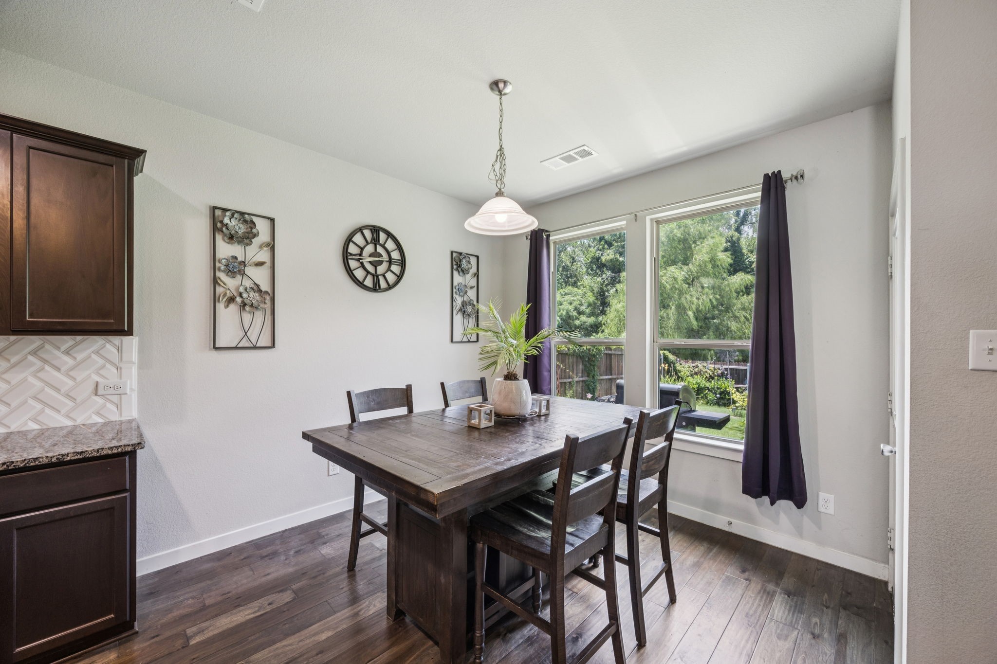 1620 Trail Side Road