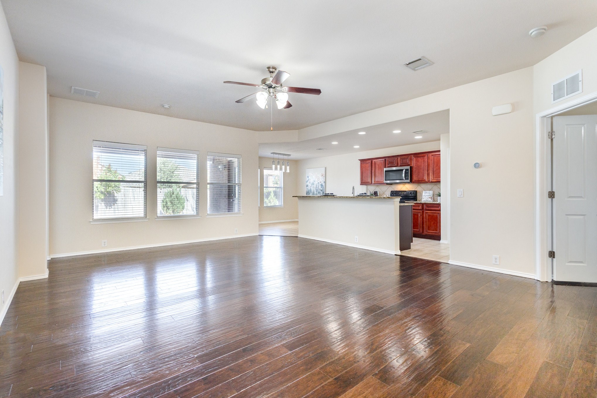 901 Mazatlan Court