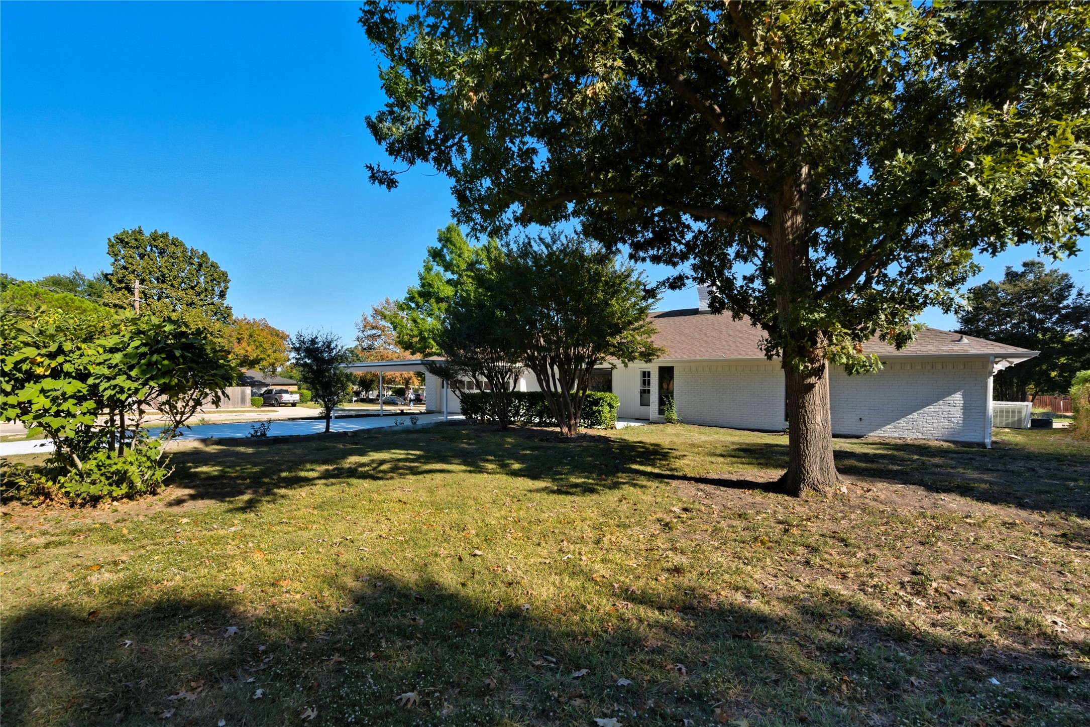 501 Candlewood Lane