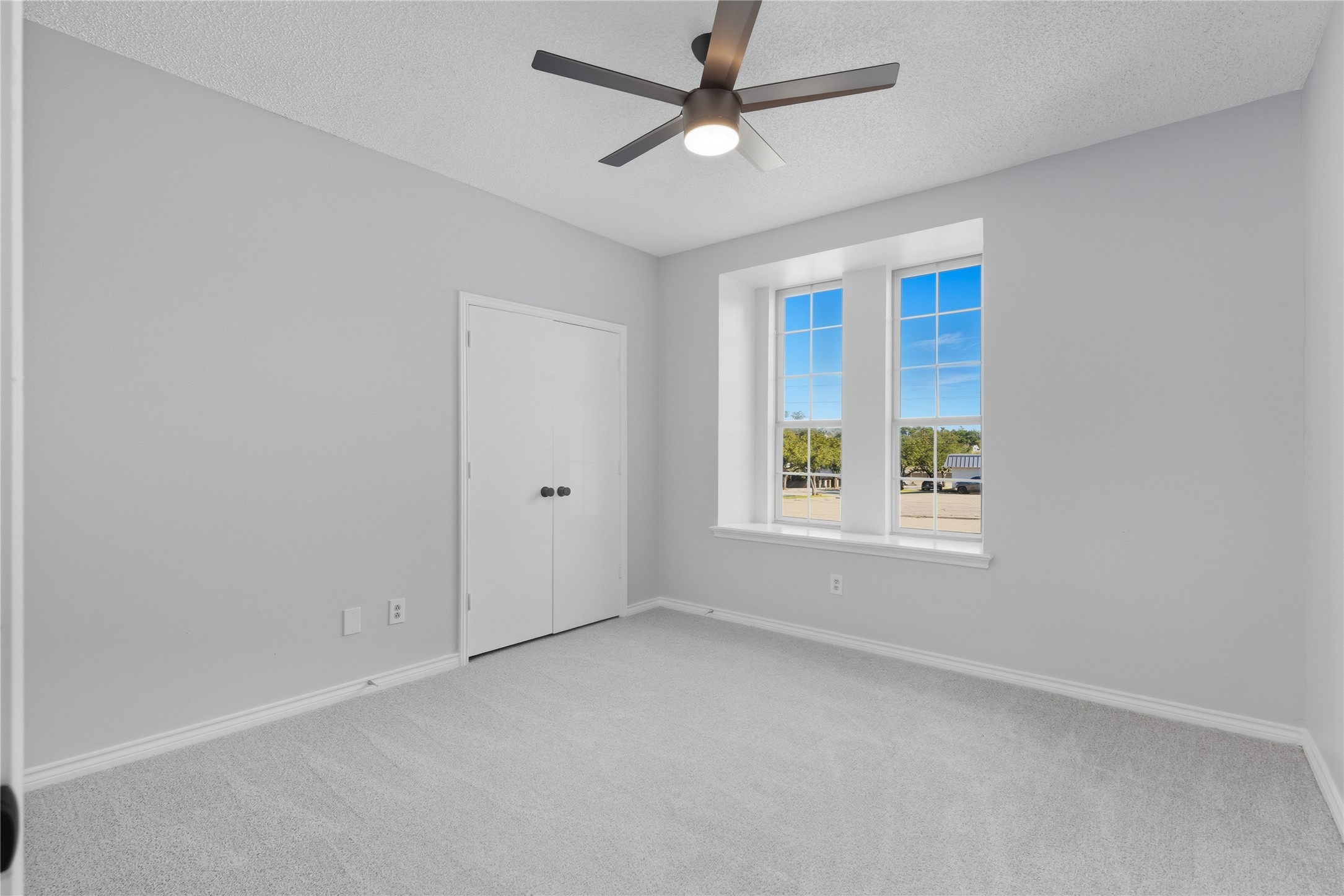 501 Candlewood Lane