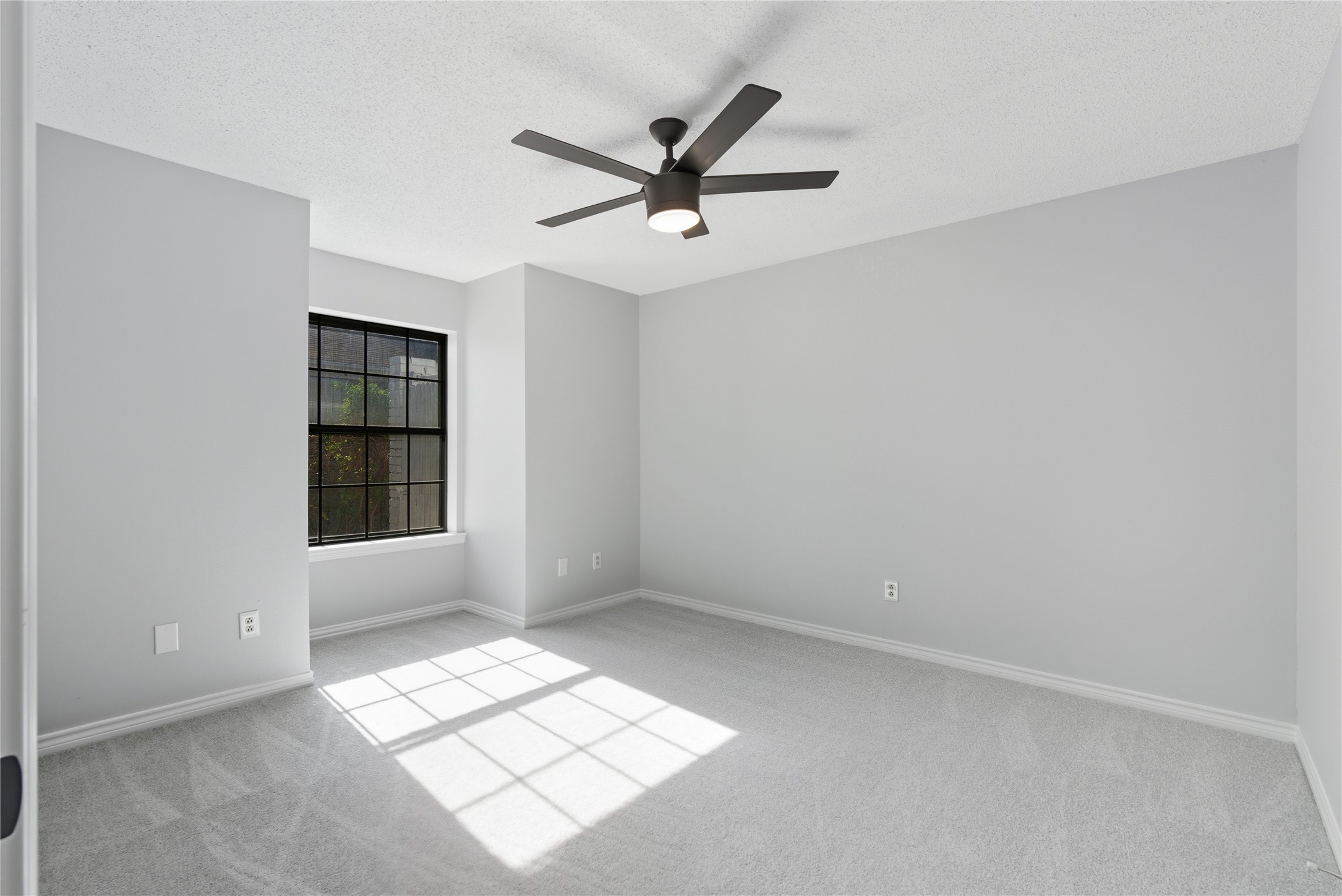 501 Candlewood Lane