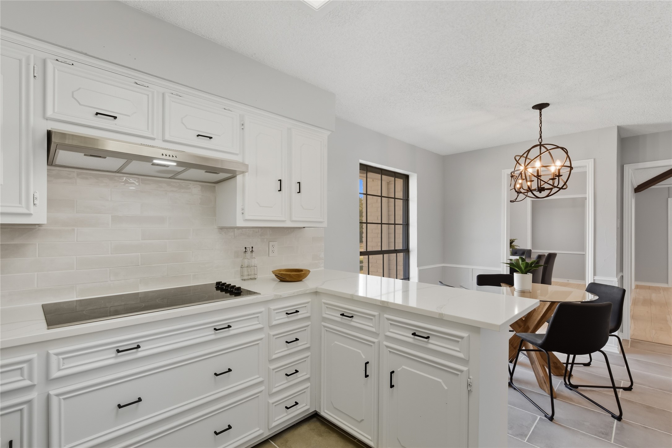 501 Candlewood Lane