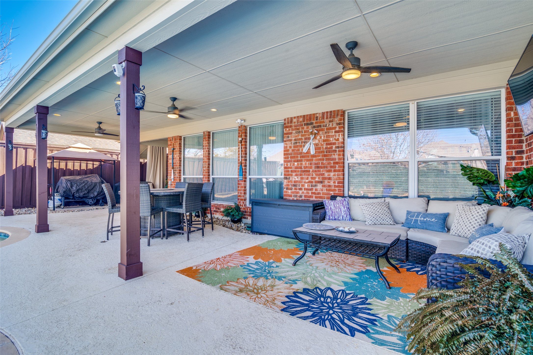 502 Covey Trail