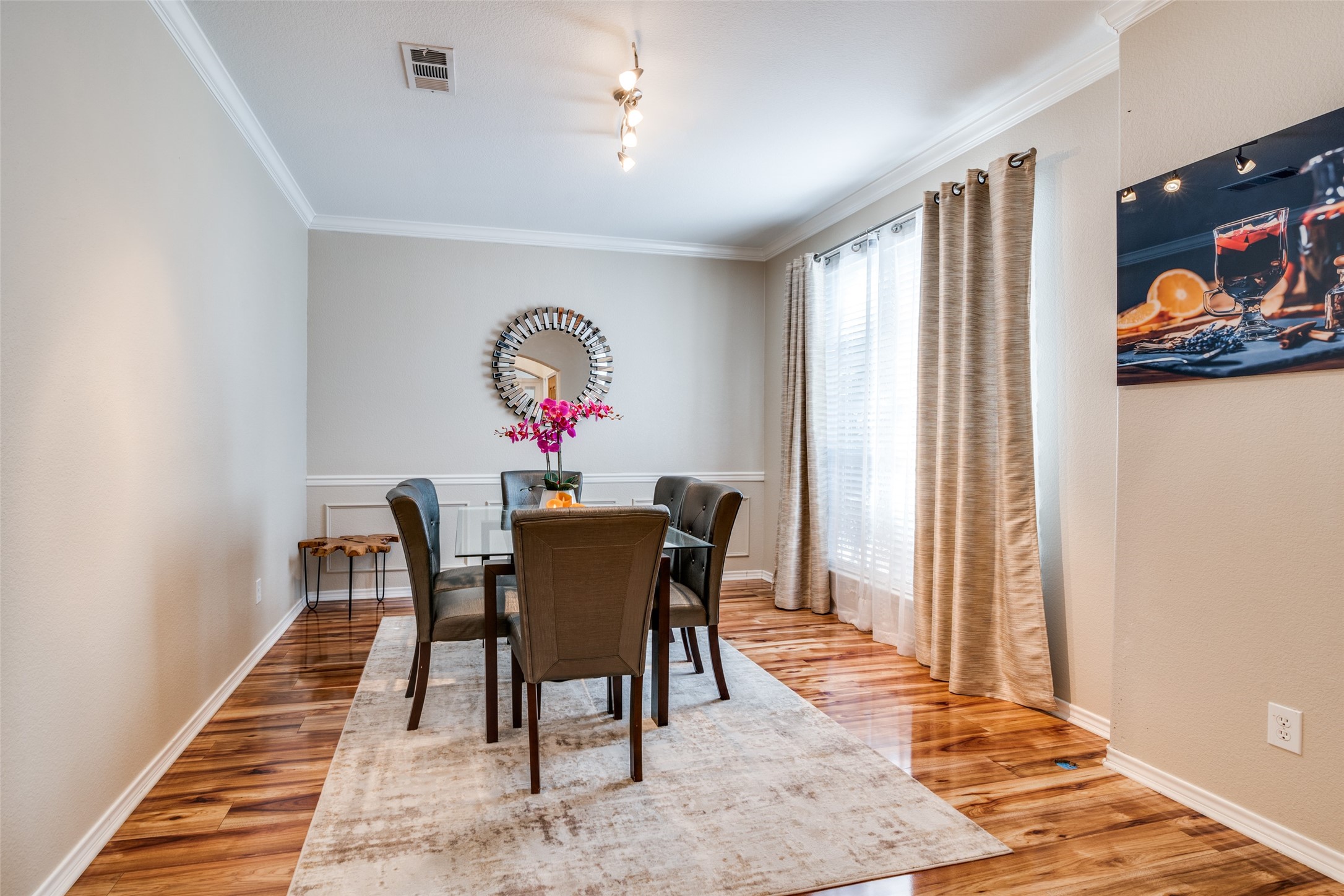 502 Covey Trail