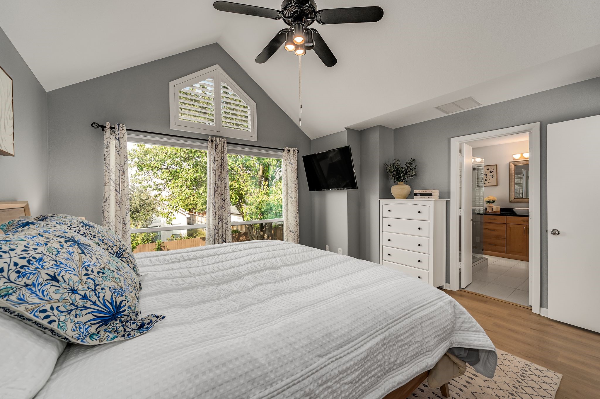 6053 Buffridge Trail