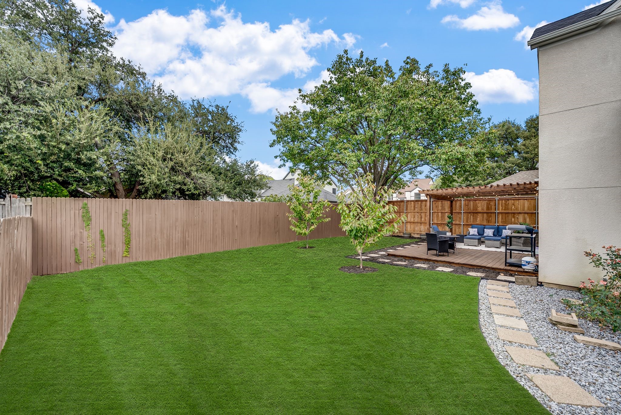 6053 Buffridge Trail