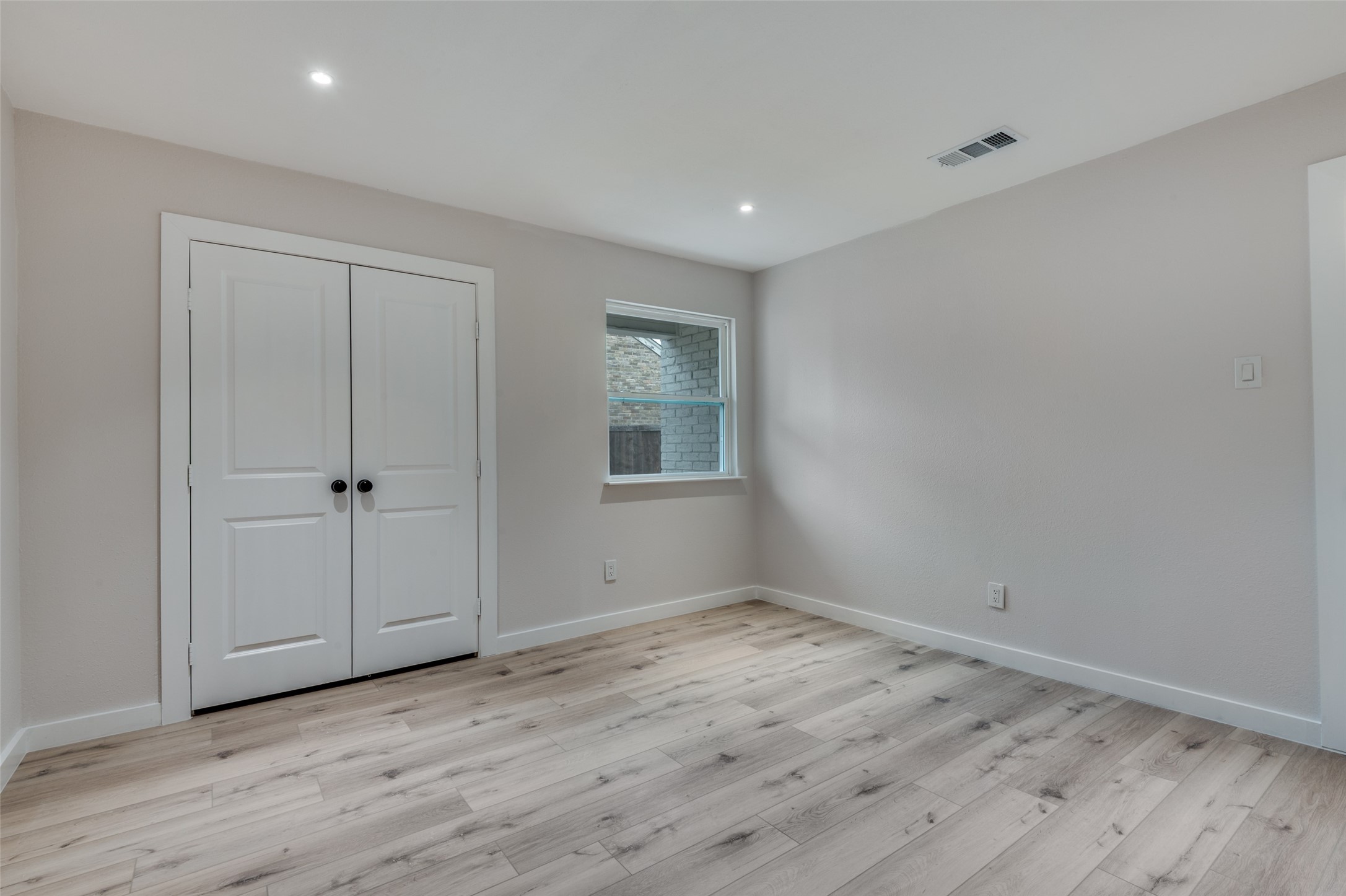 1401 Ginger Court