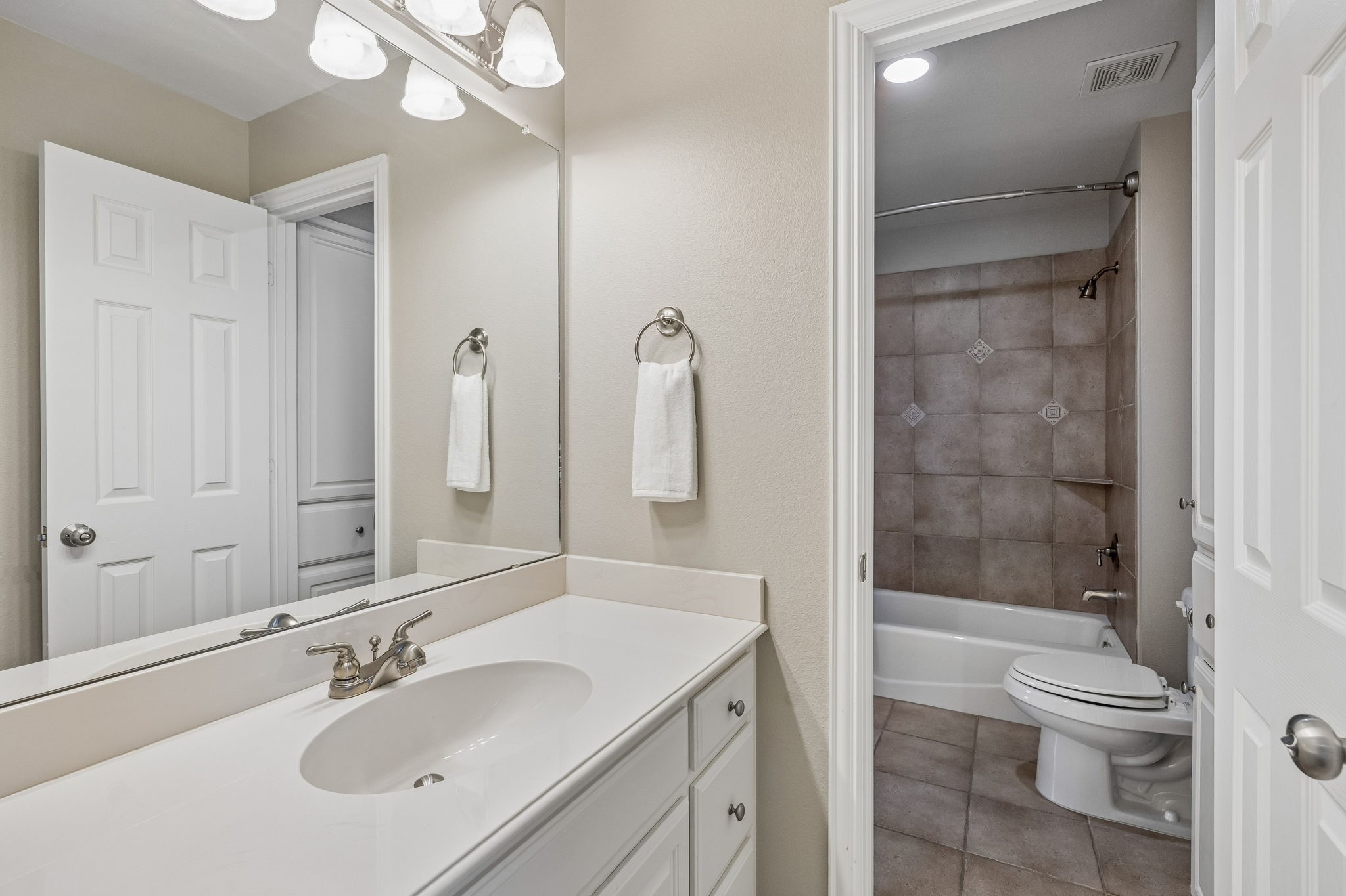 309 Black Walnut Drive