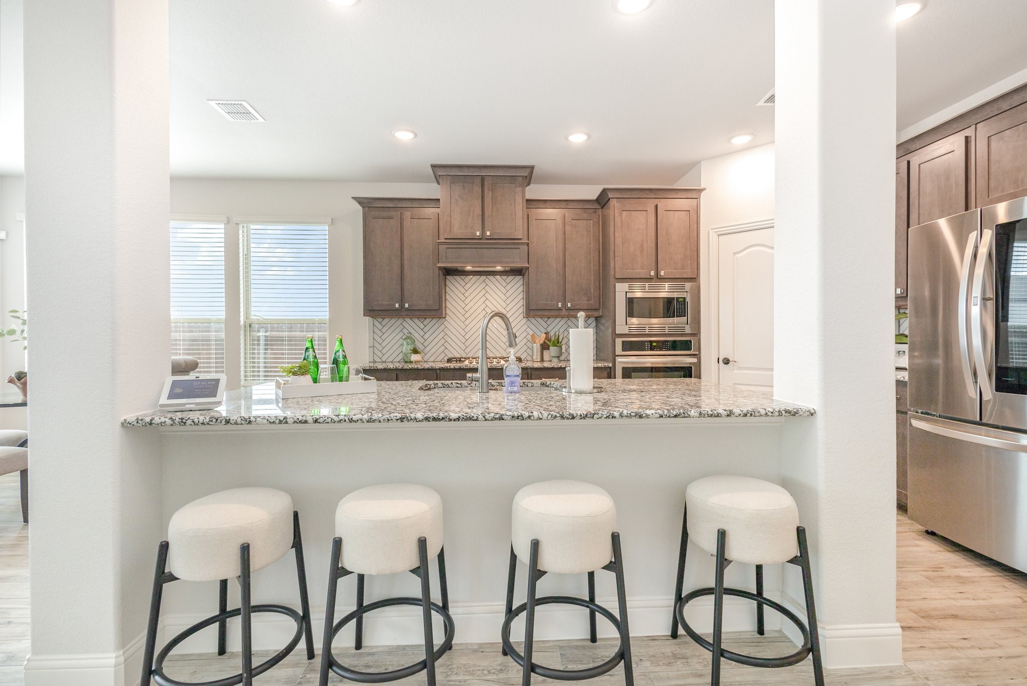 4130 Lagoon Place