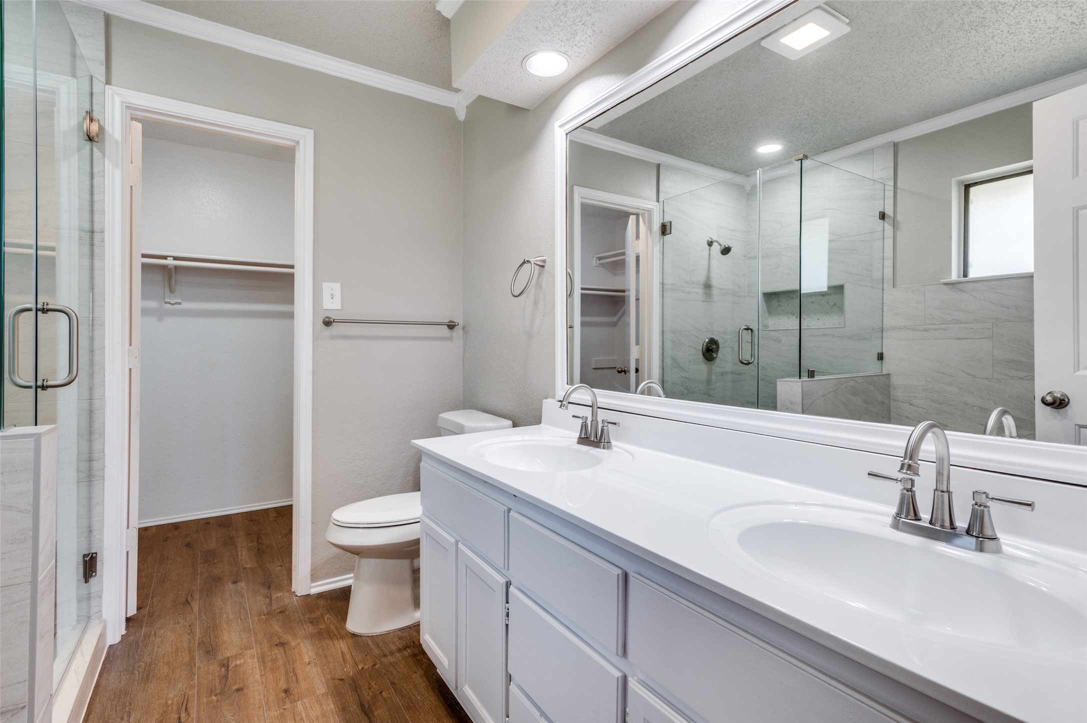 1113 Harvest Hill Lane