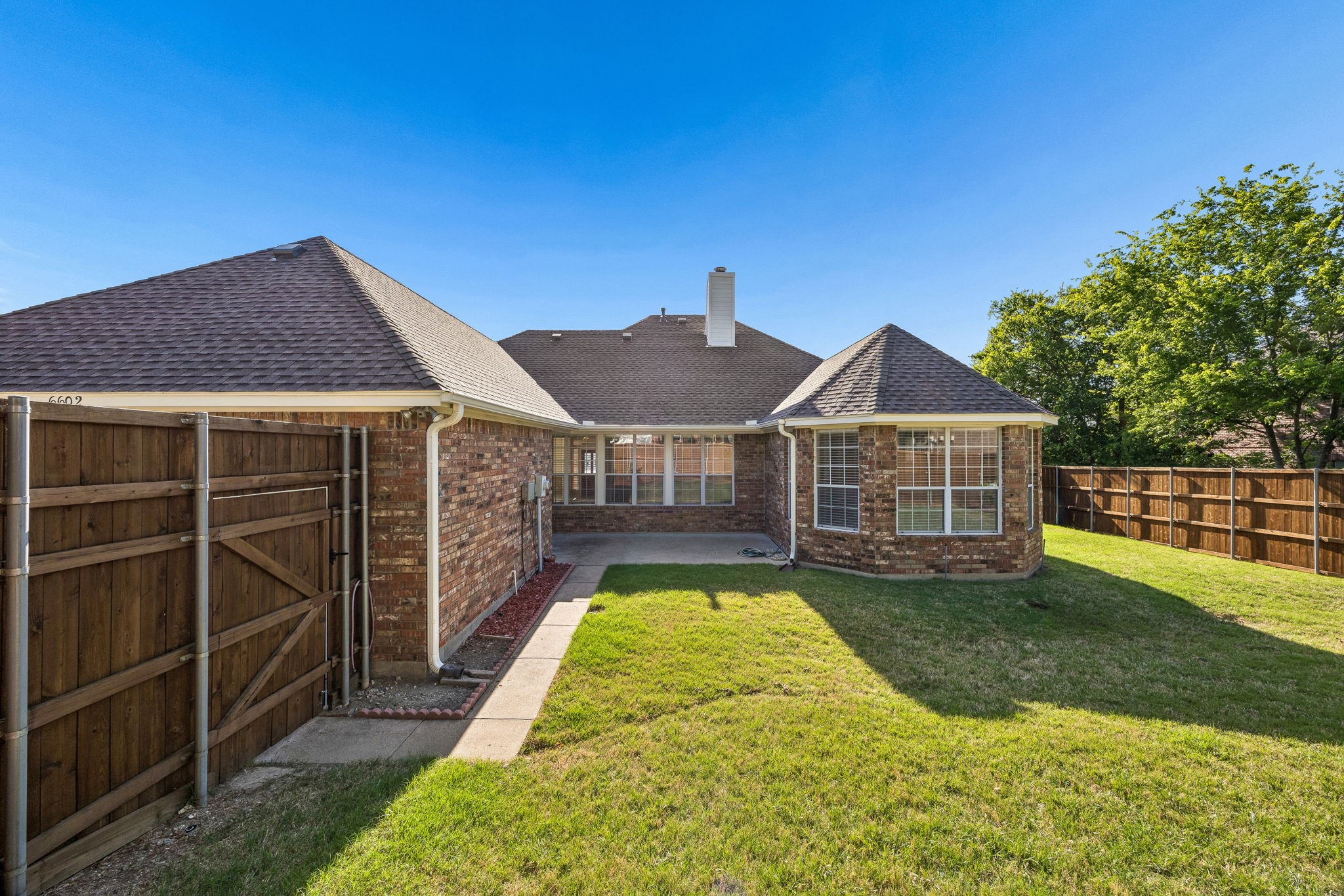 6602 Lynch Lane