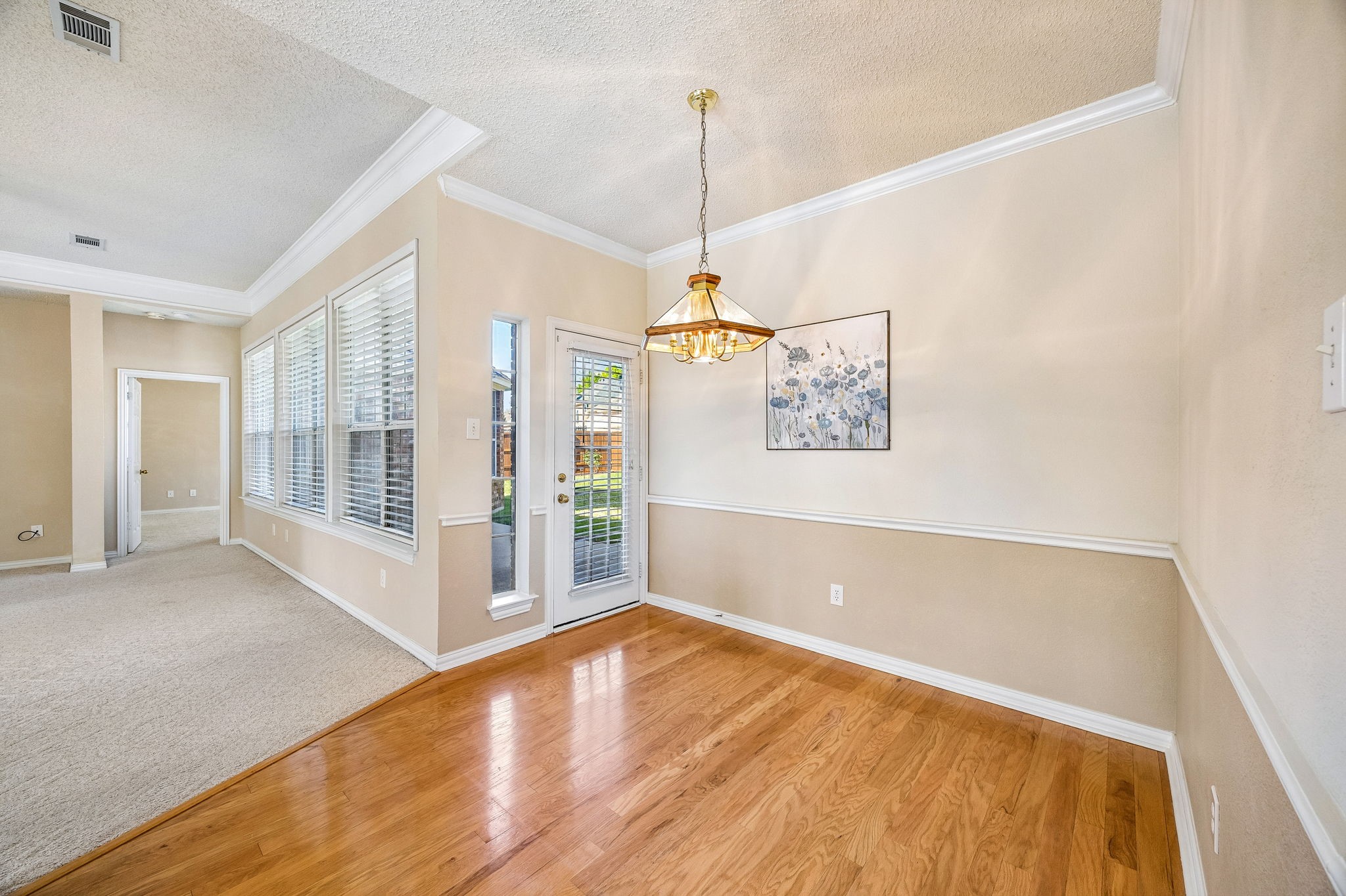 6602 Lynch Lane