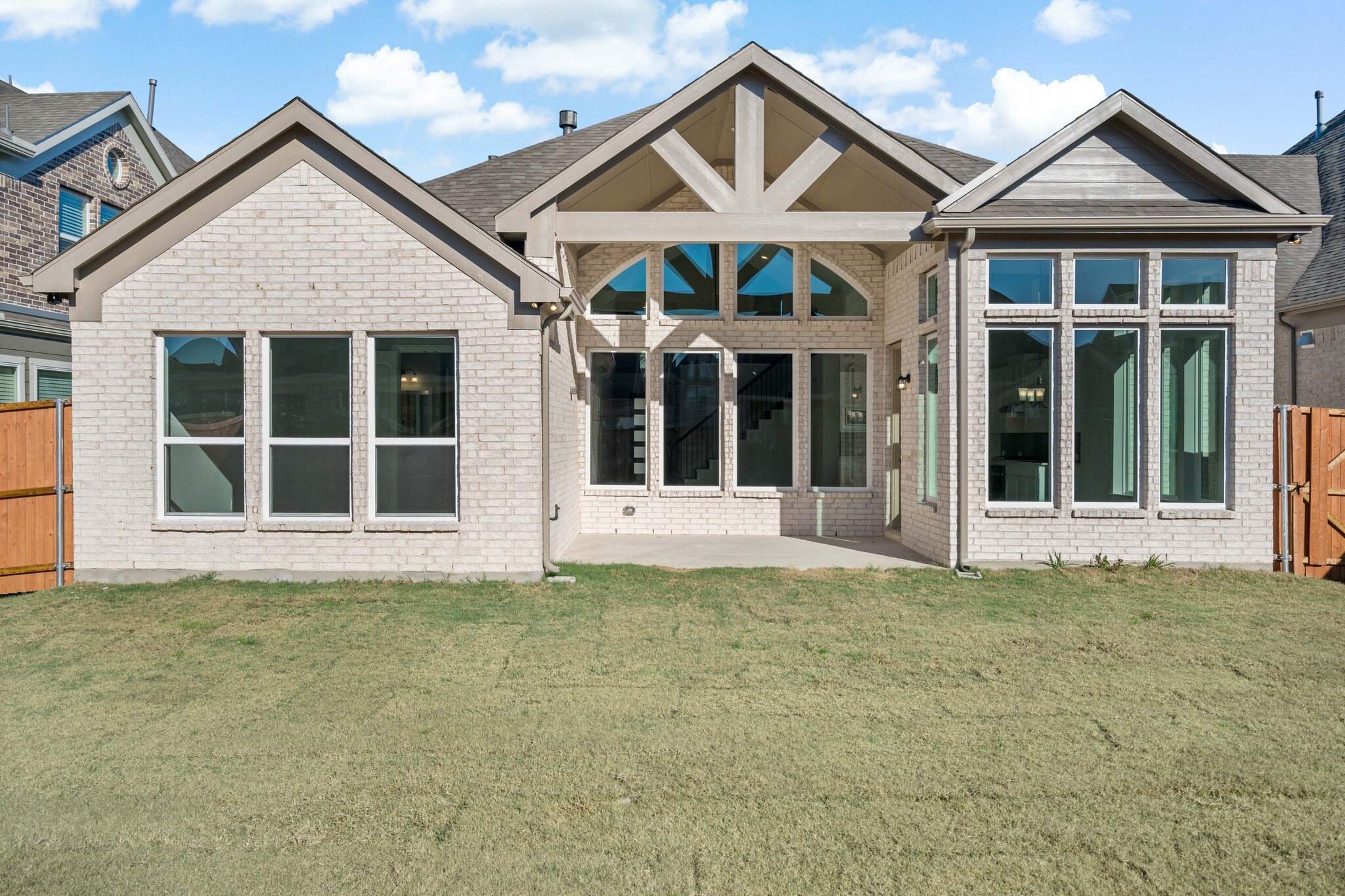 124 Spanish Bluebell Drive