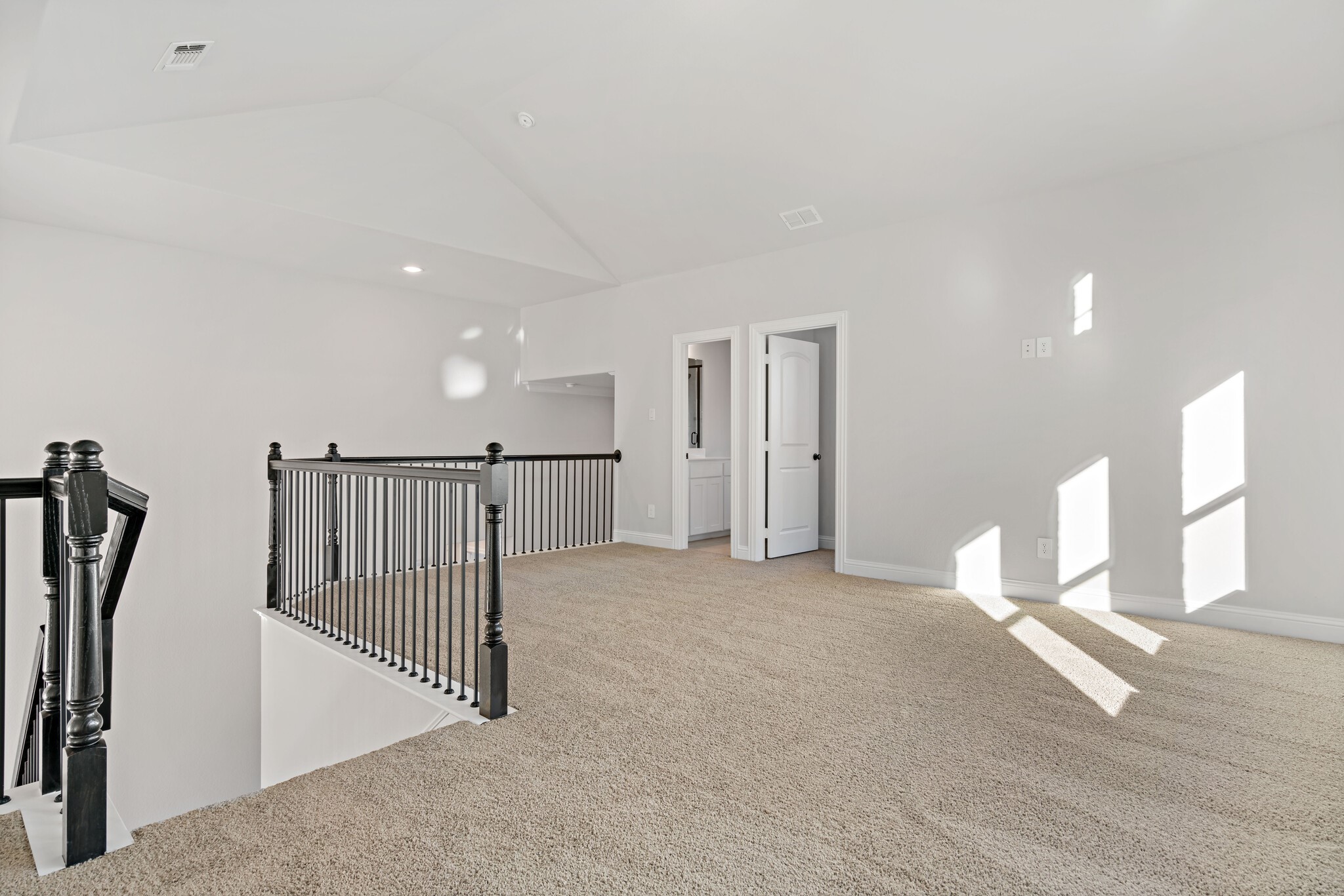 124 Spanish Bluebell Drive