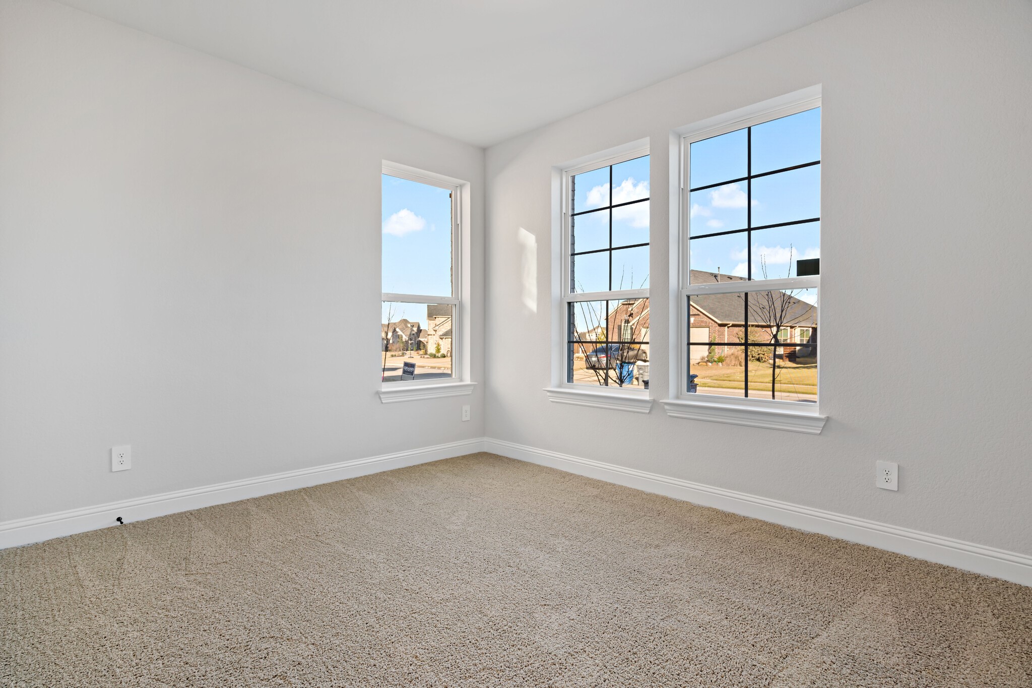 124 Spanish Bluebell Drive