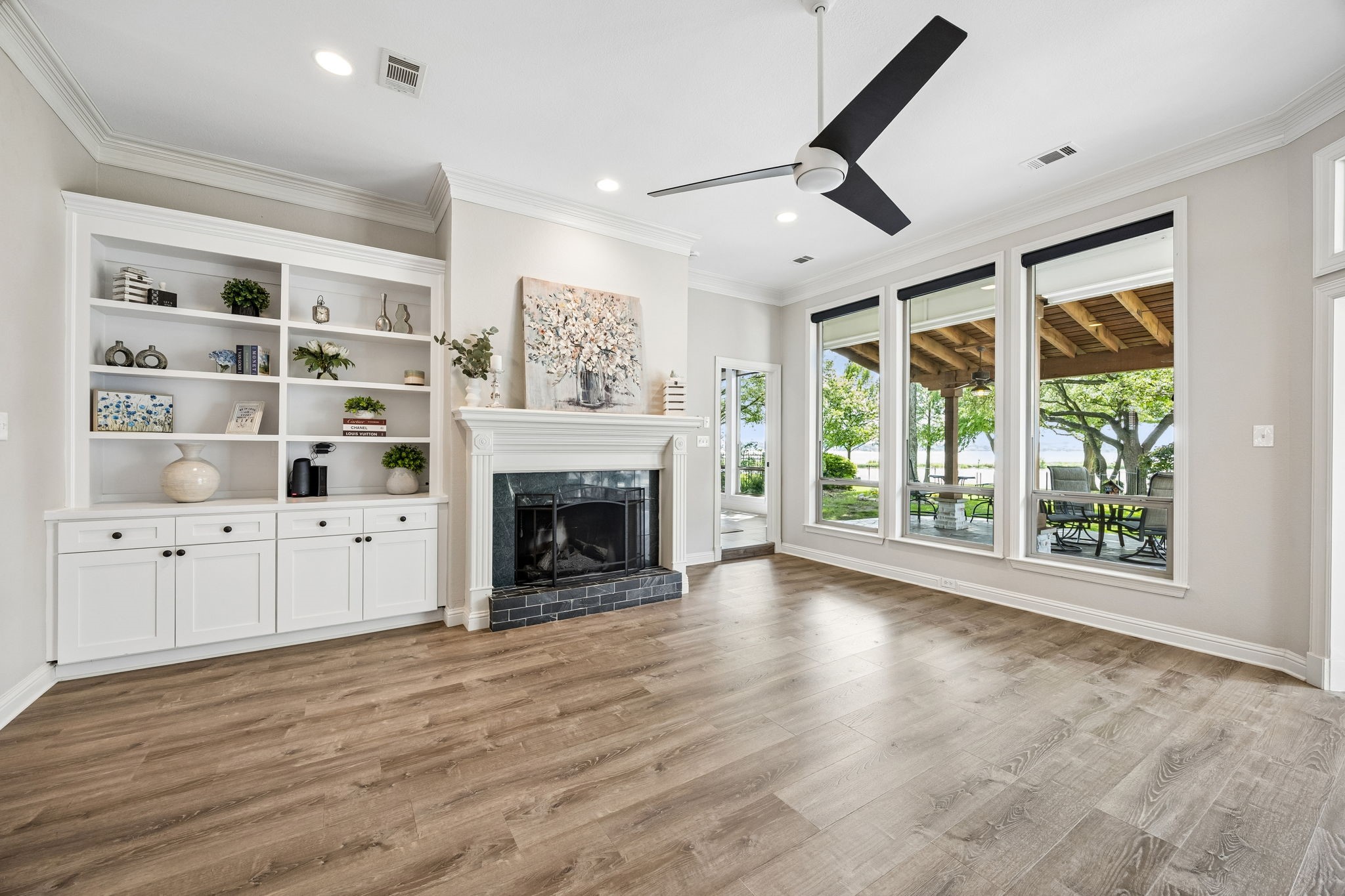 3422 Mallard Park