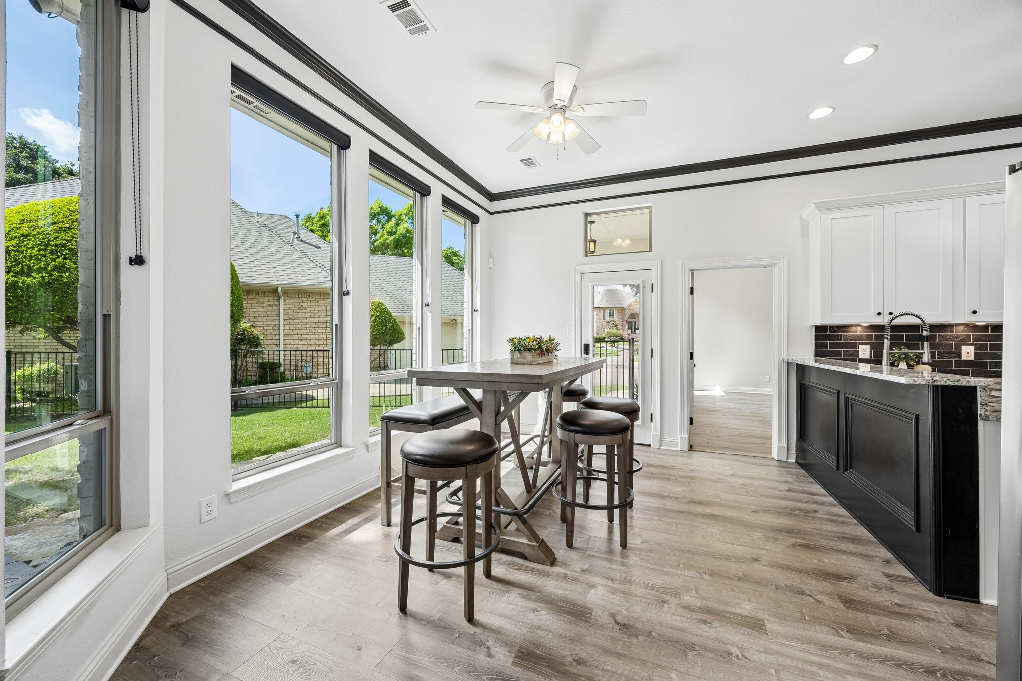 3422 Mallard Park