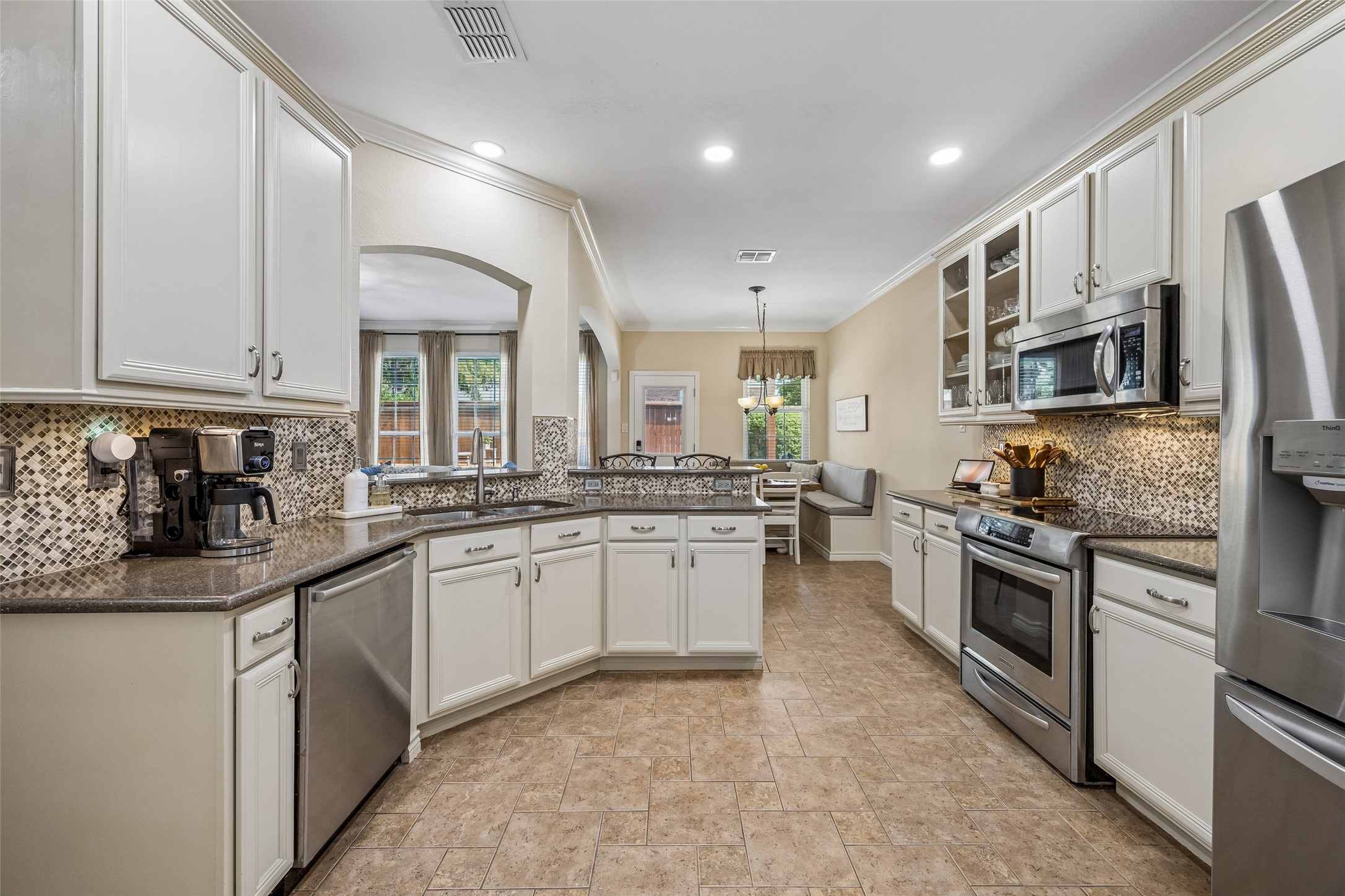 10418 Greenbriar Lane