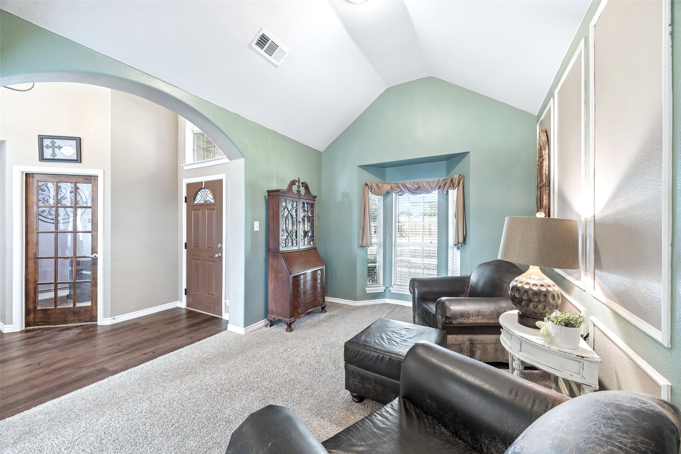 10218 Saint Georges Drive