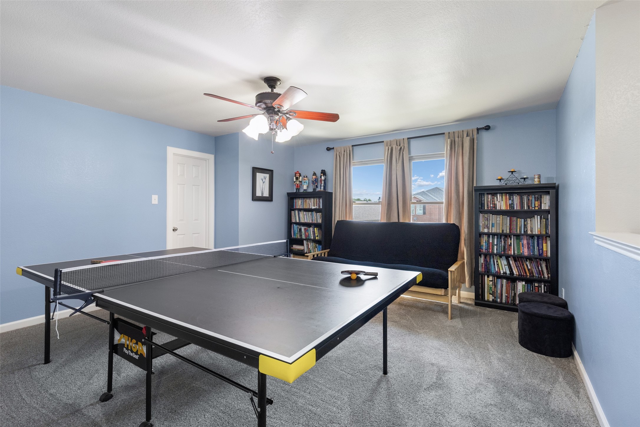 2903 Meadow Bluff Drive