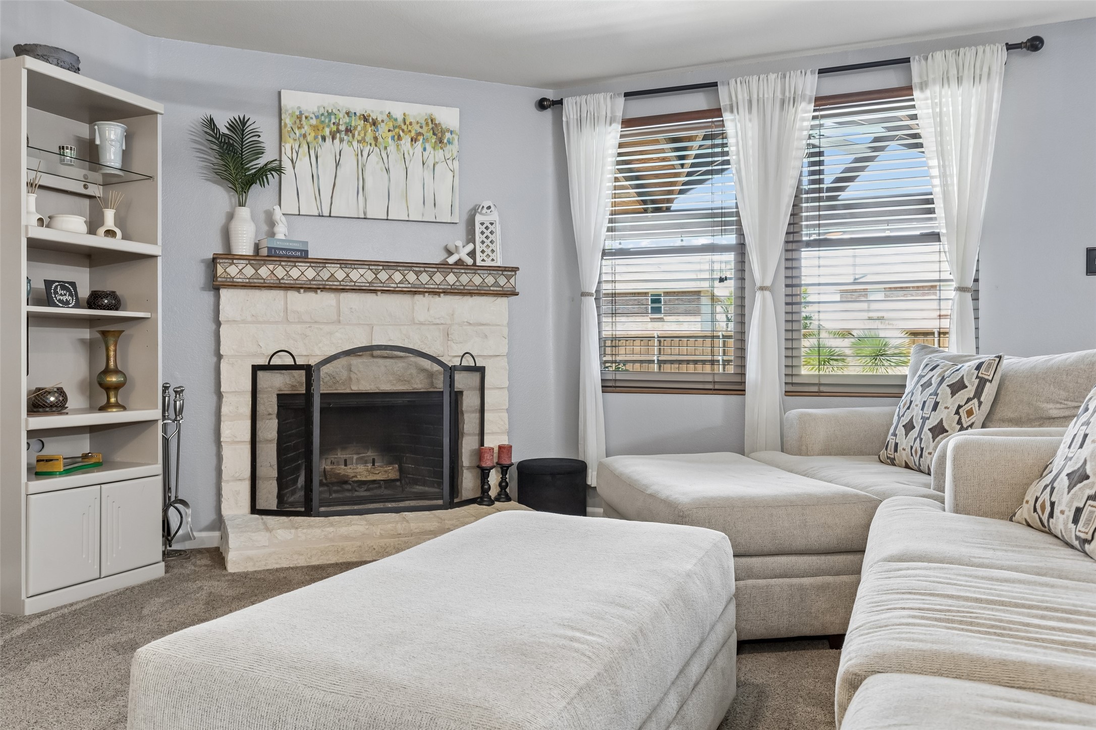 2903 Meadow Bluff Drive