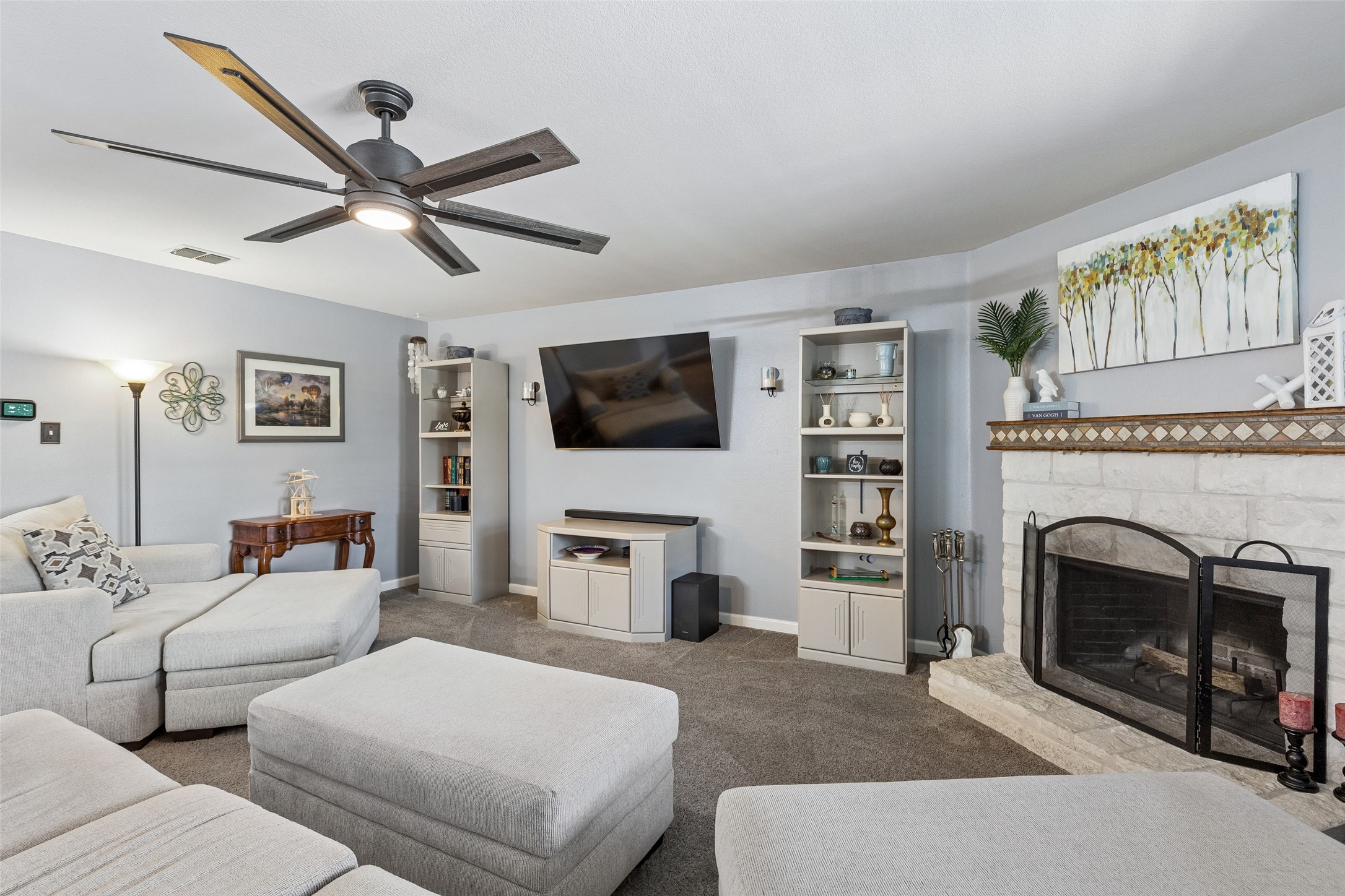 2903 Meadow Bluff Drive