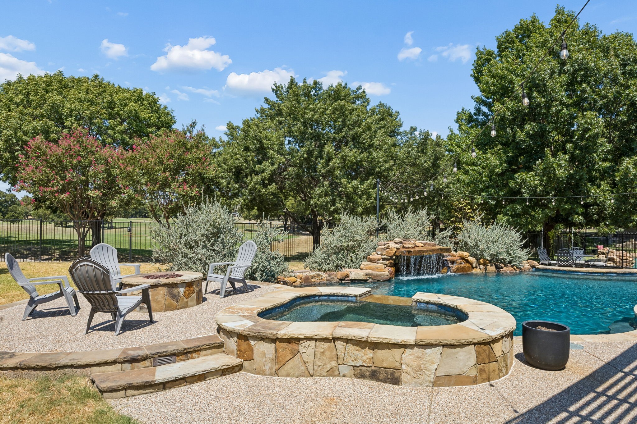 10117 Huffines Drive