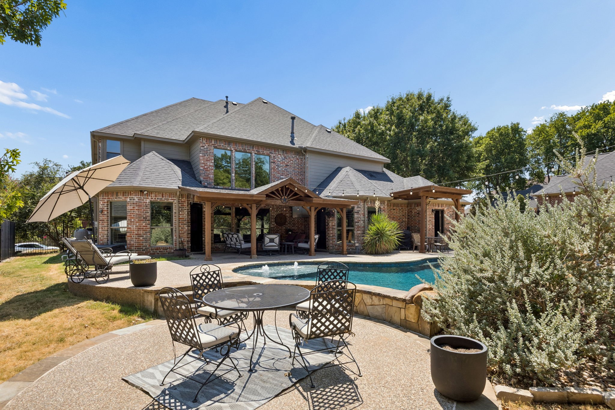 10117 Huffines Drive