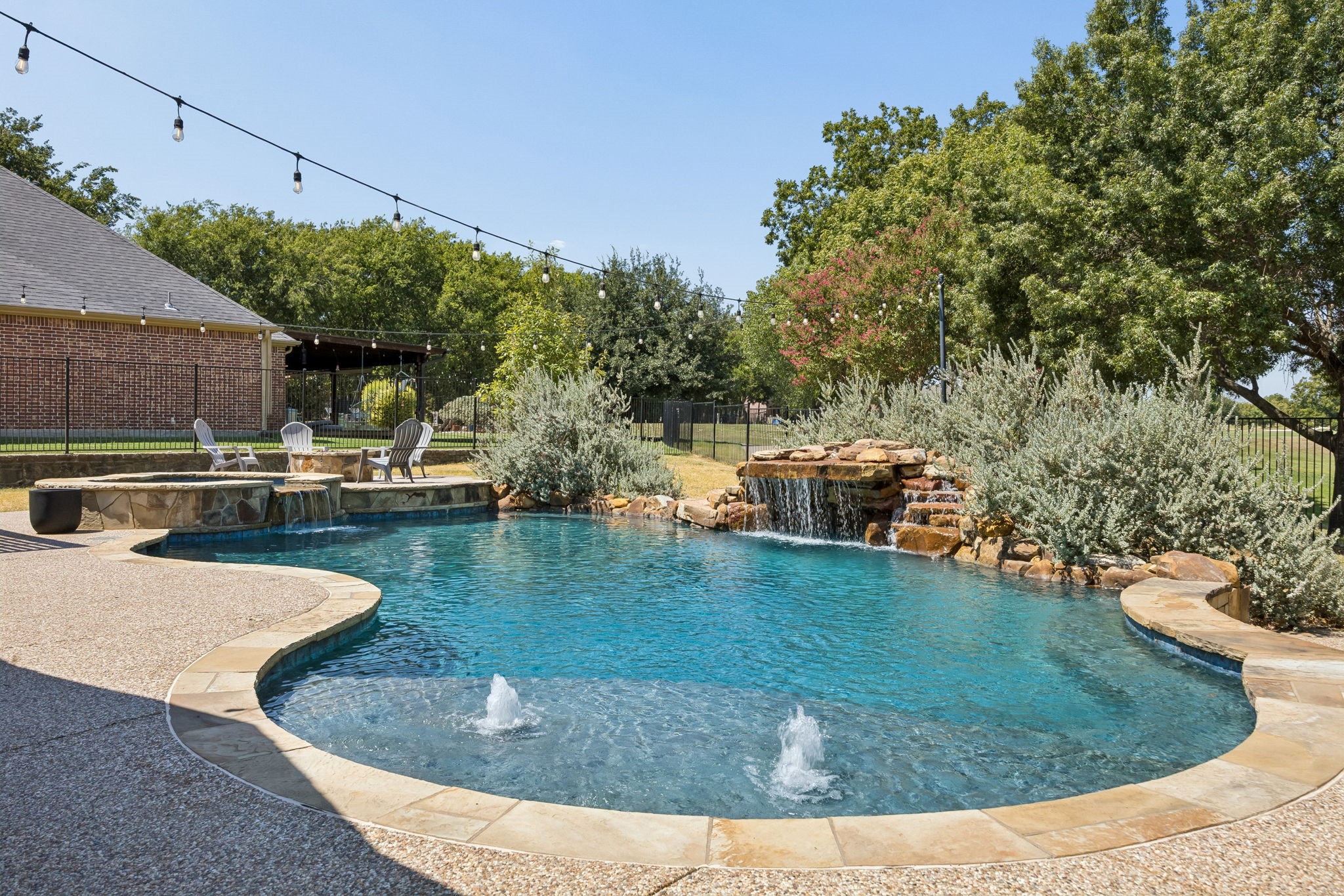 10117 Huffines Drive