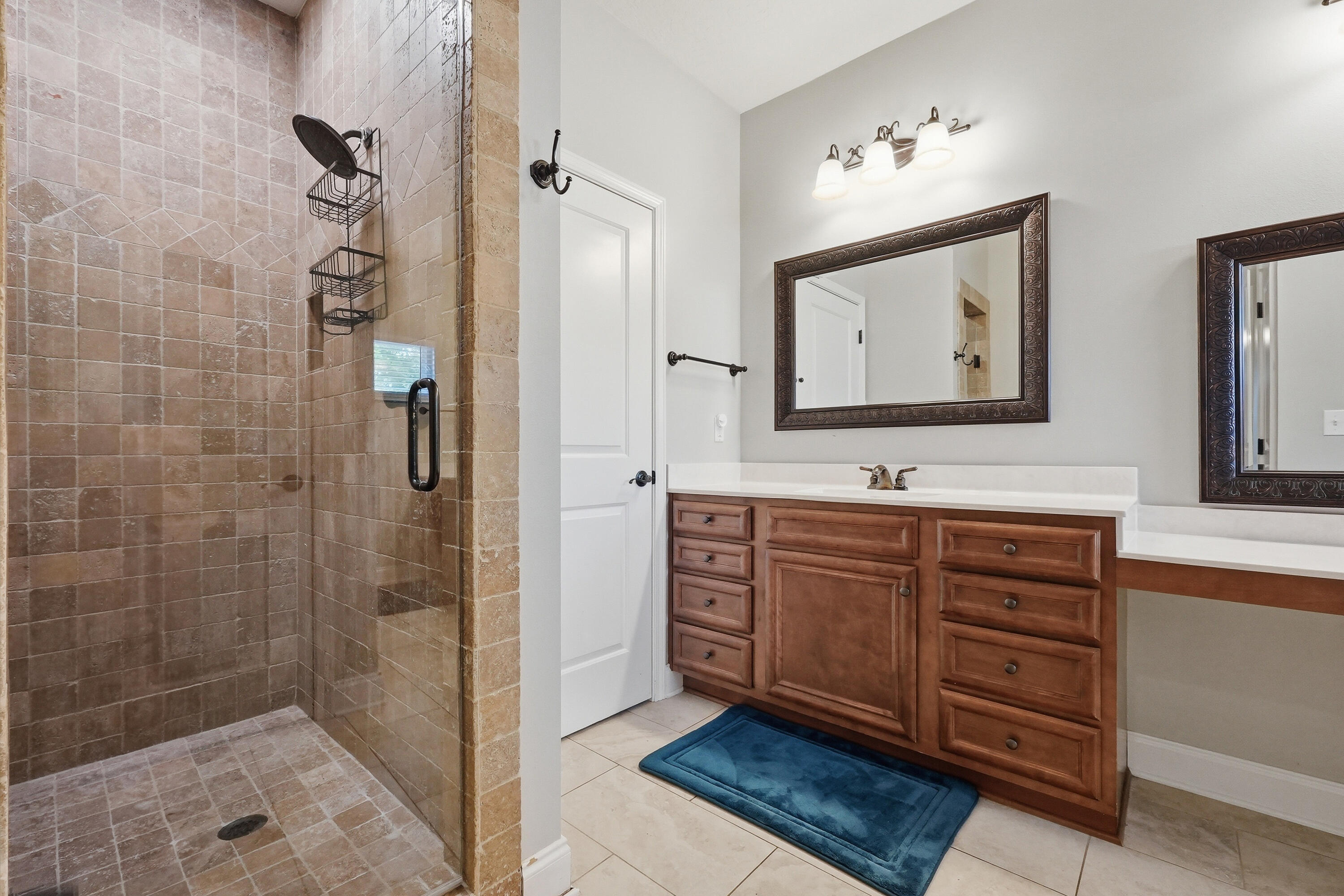 1223 Twin Bay Drive