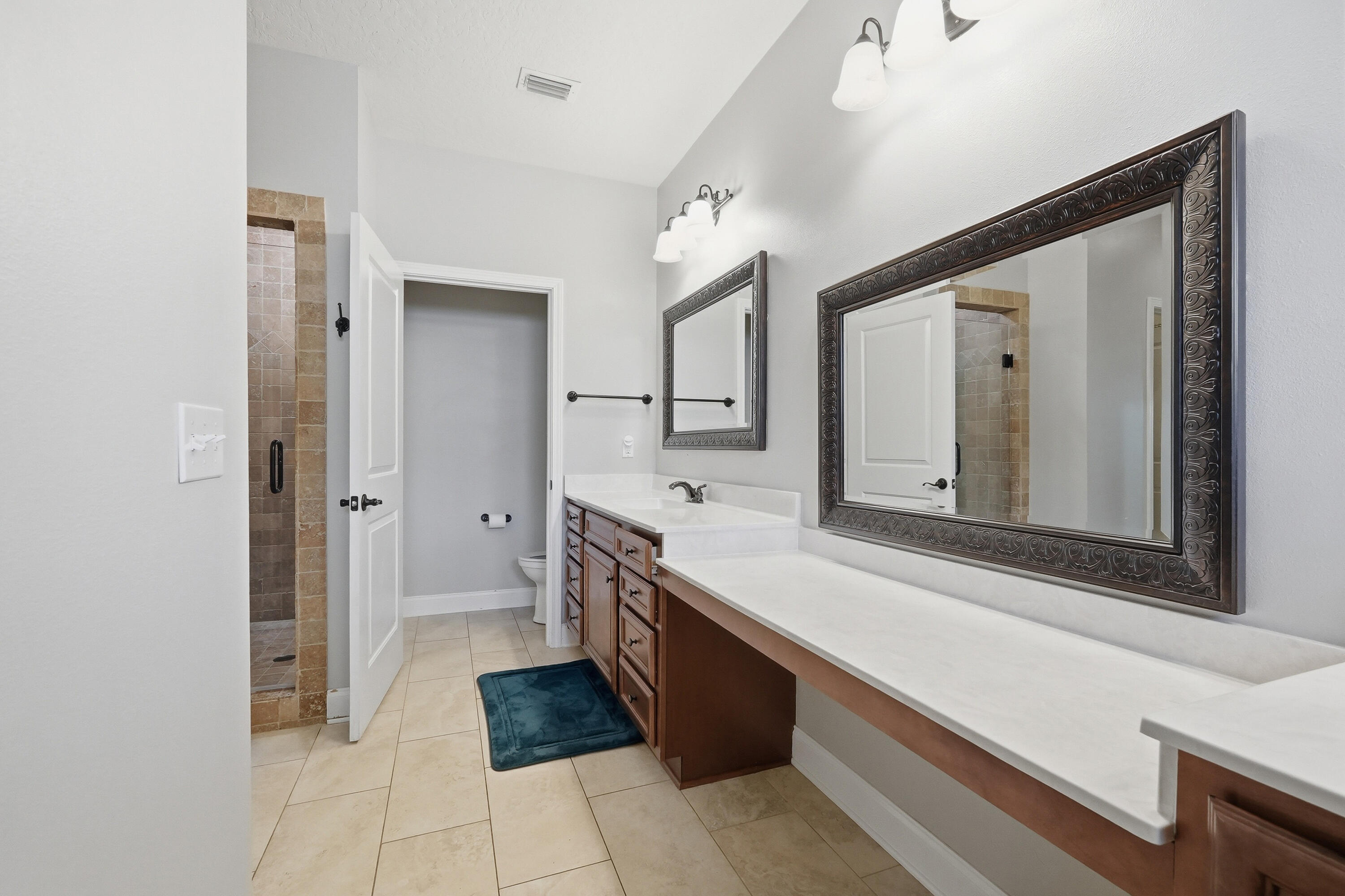 1223 Twin Bay Drive
