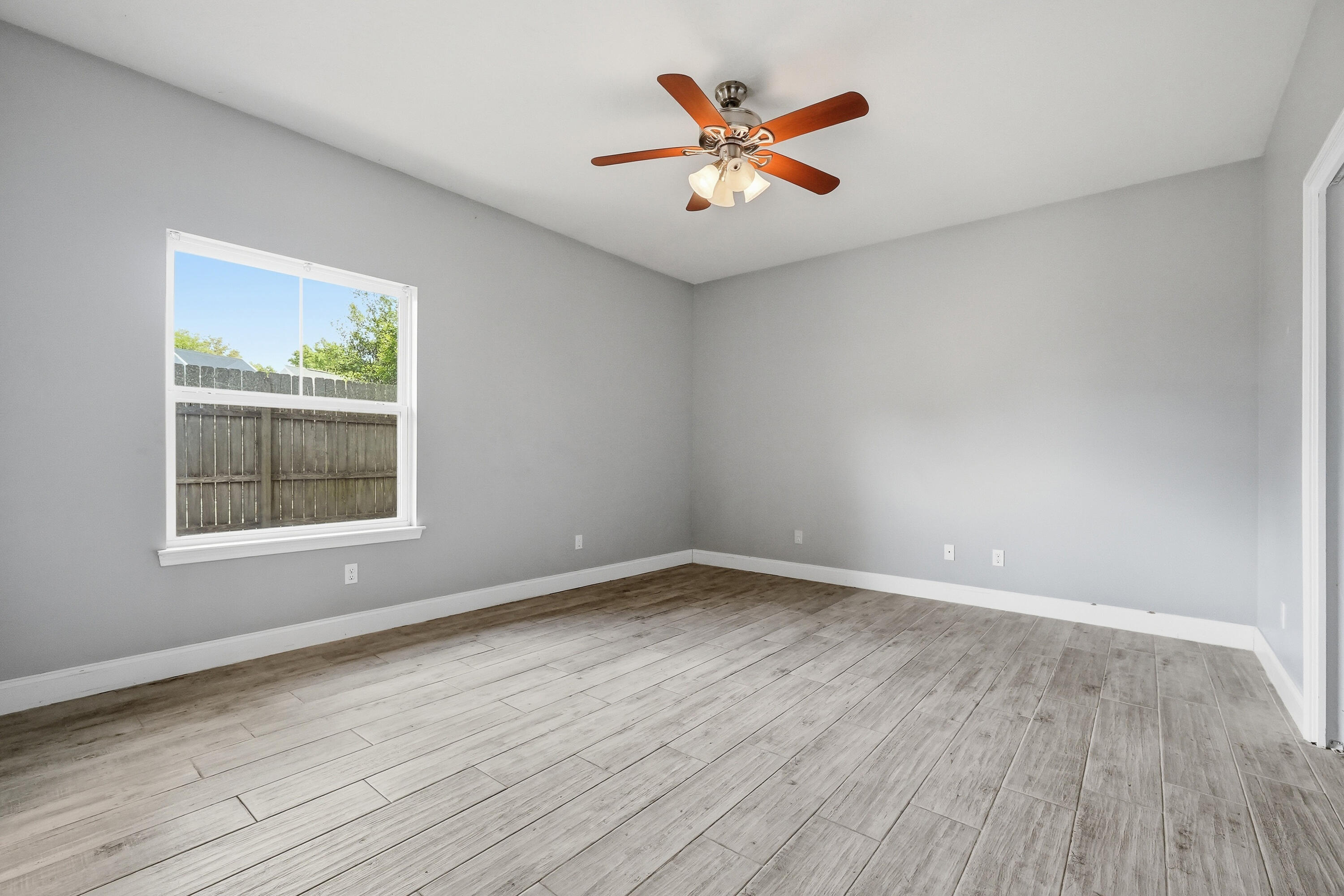 1223 Twin Bay Drive