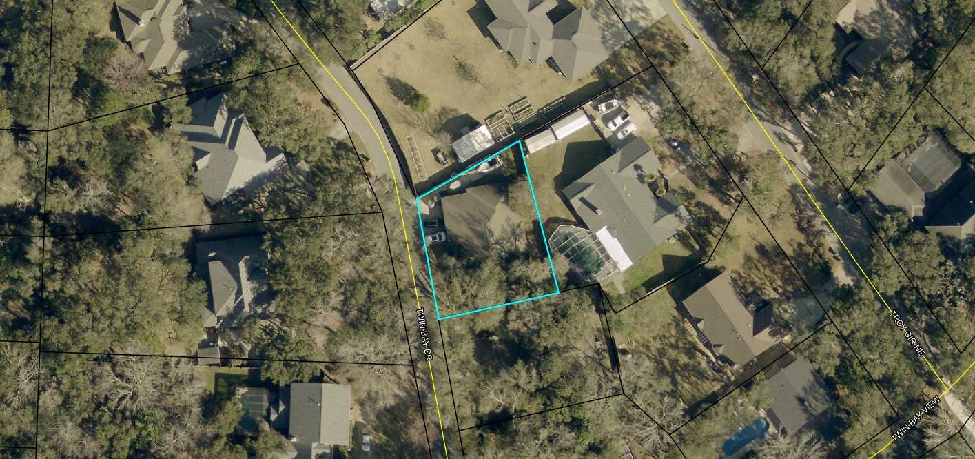 1223 Twin Bay Drive