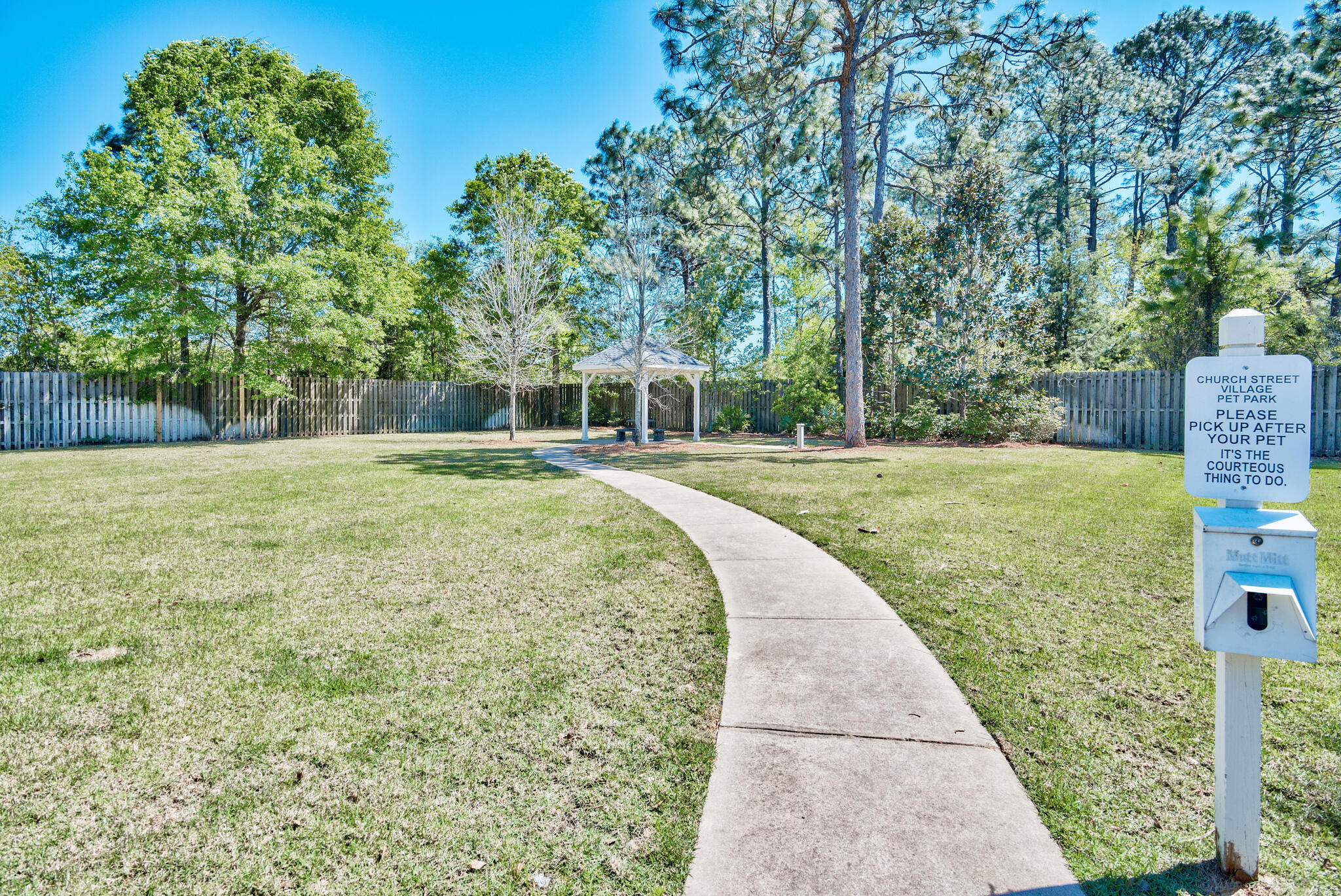 110 N Zander Way