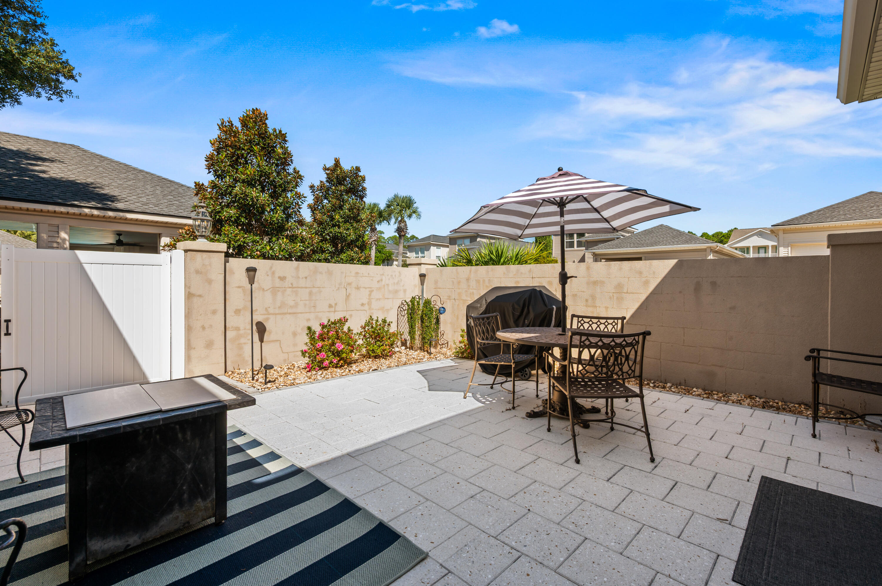 163 Courtyard Circle