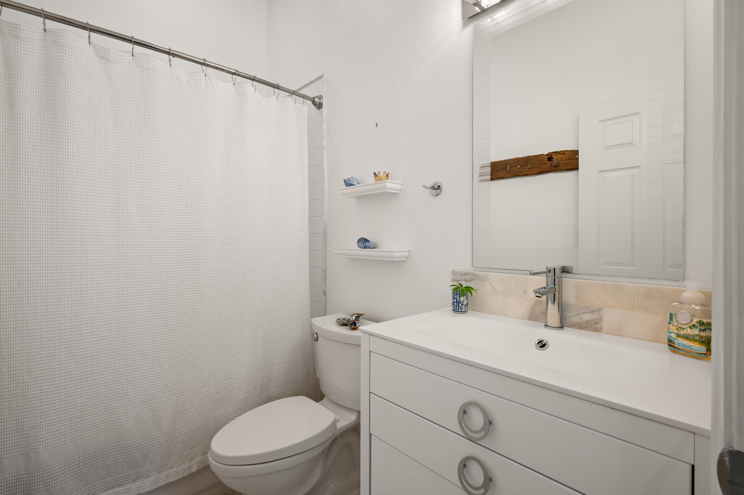 163 Courtyard Circle