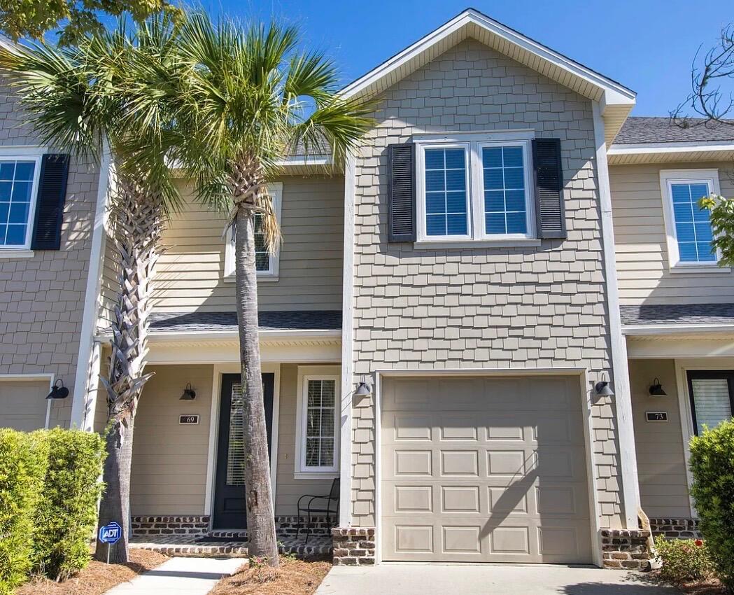 69 Christian Drive # 6