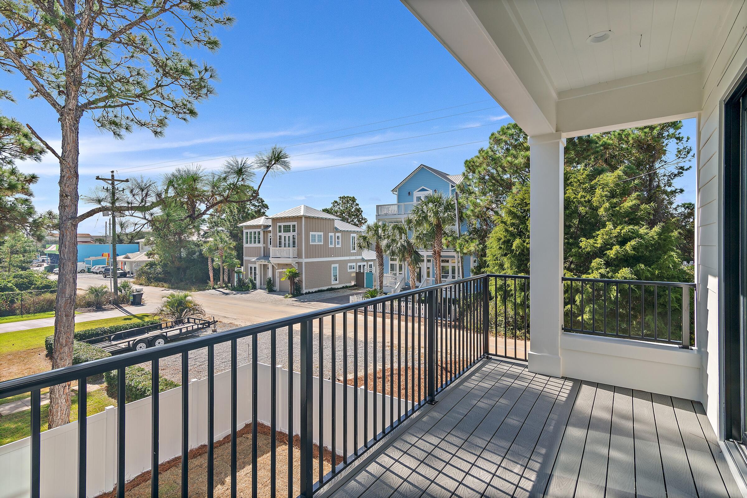 22 Henderson Place