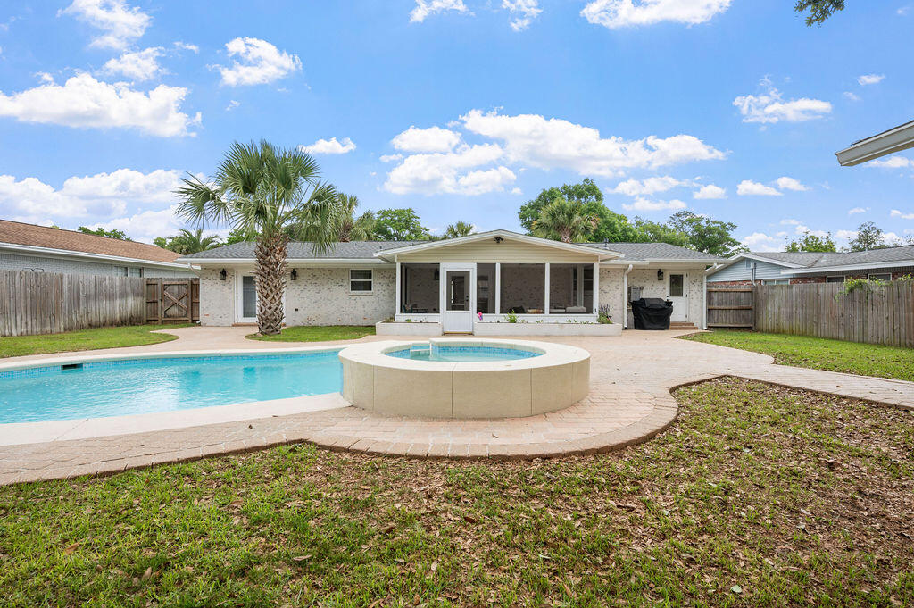 321 ST ANDREWS Drive