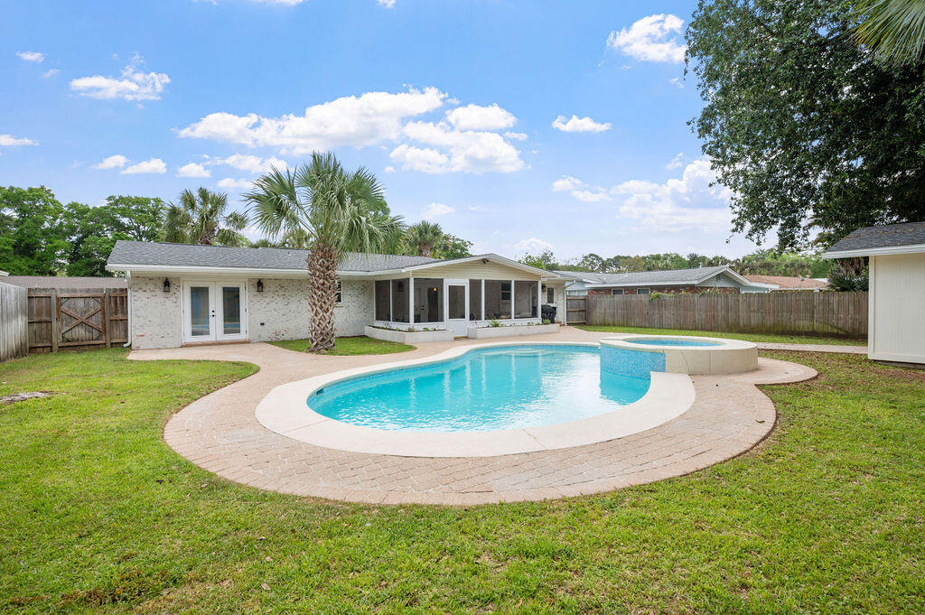 321 ST ANDREWS Drive