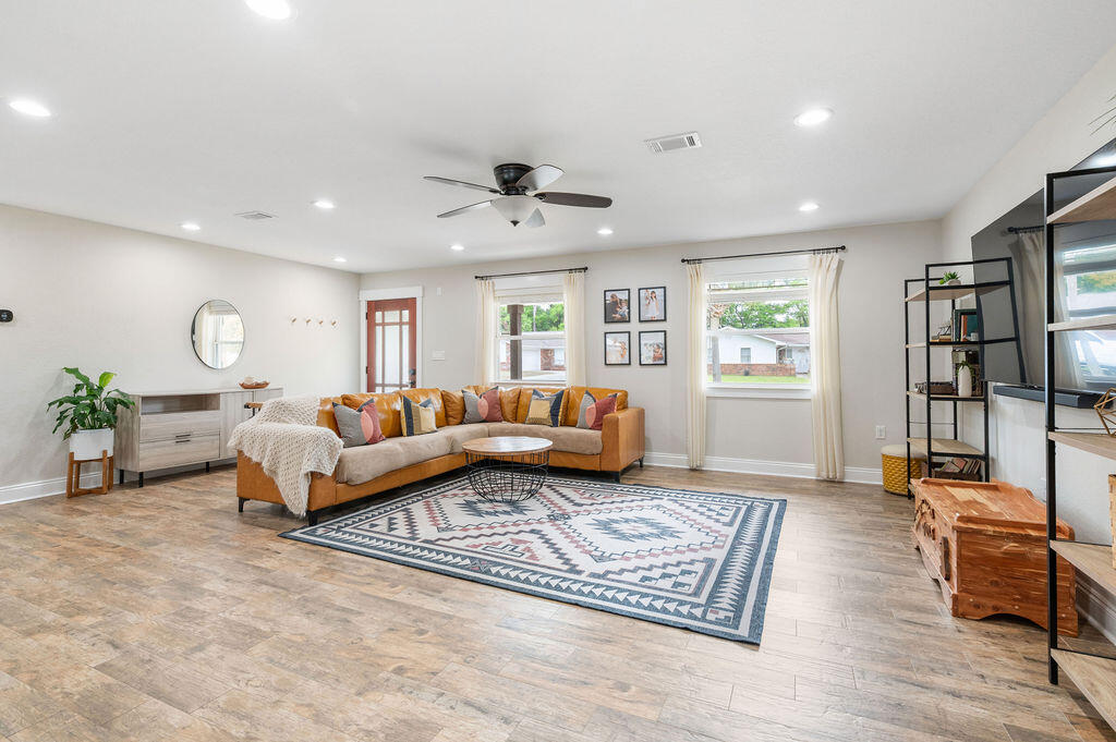 321 ST ANDREWS Drive