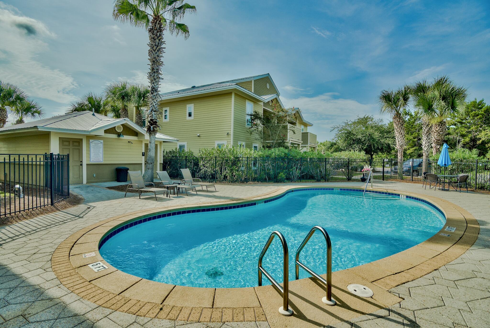 122 SHORE BIRD Drive 814