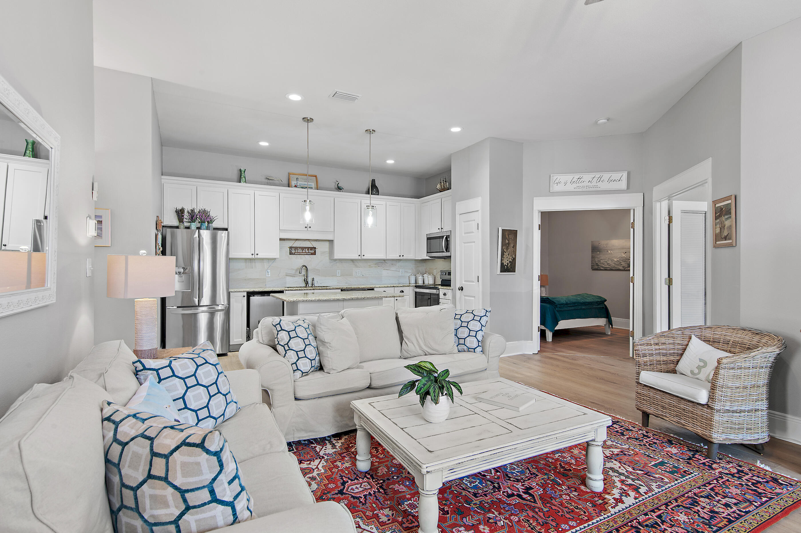 122 SHORE BIRD Drive 814