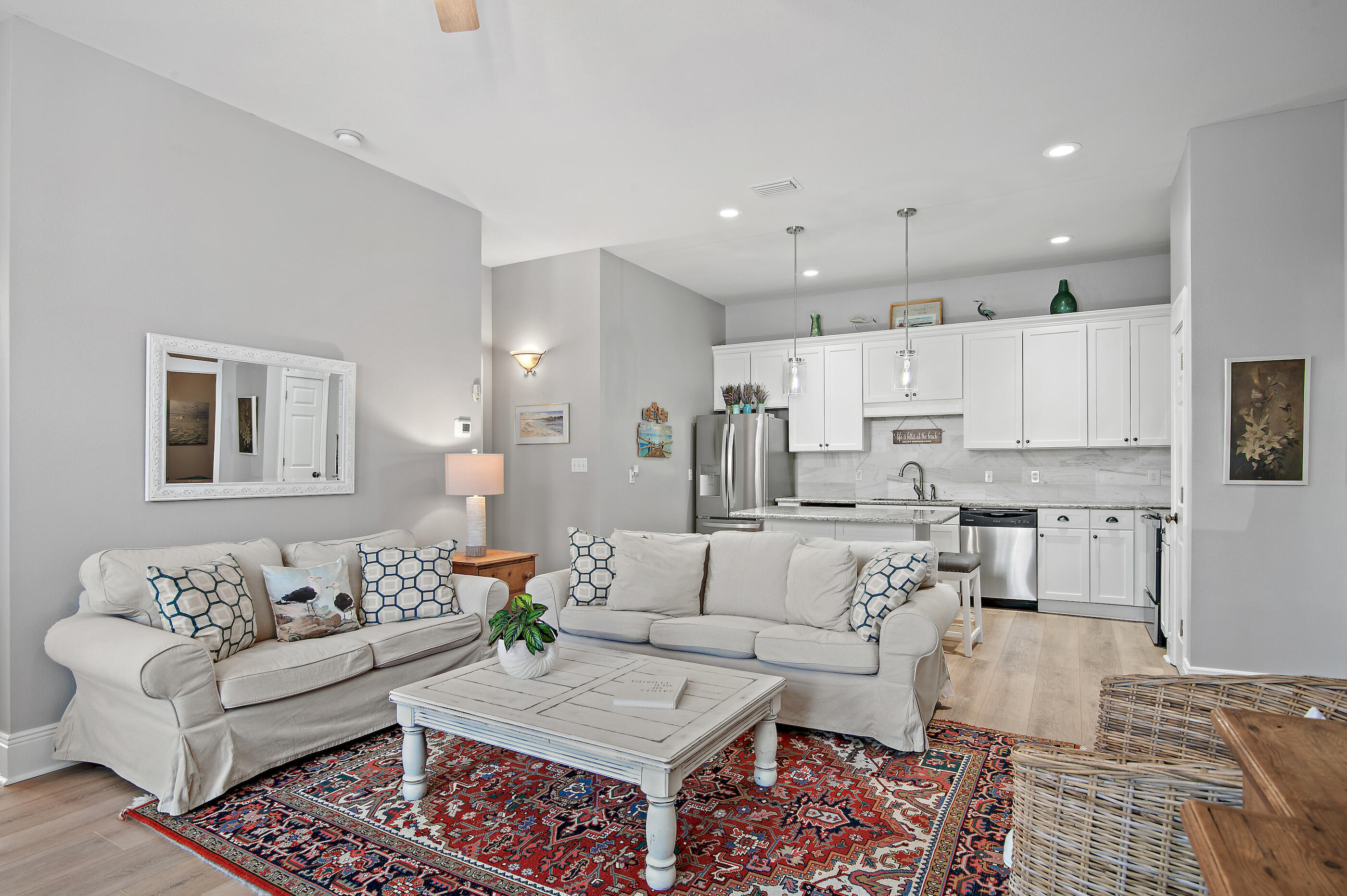 122 SHORE BIRD Drive 814