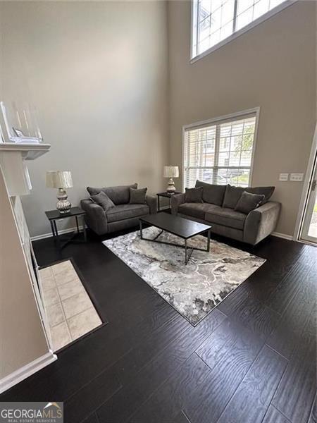 1643 JACKSON Way